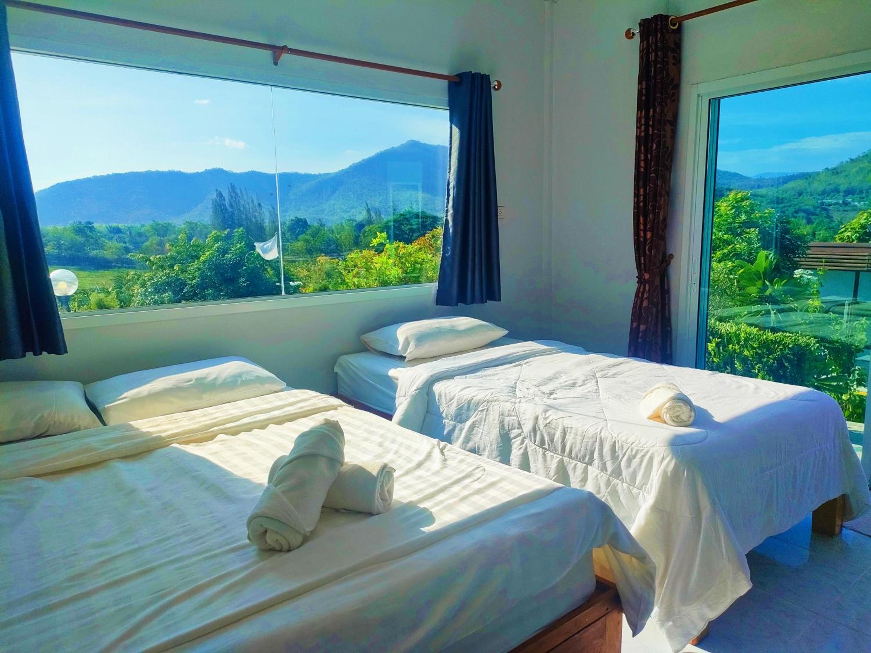 Triple Room with Mountain View - Photo 1