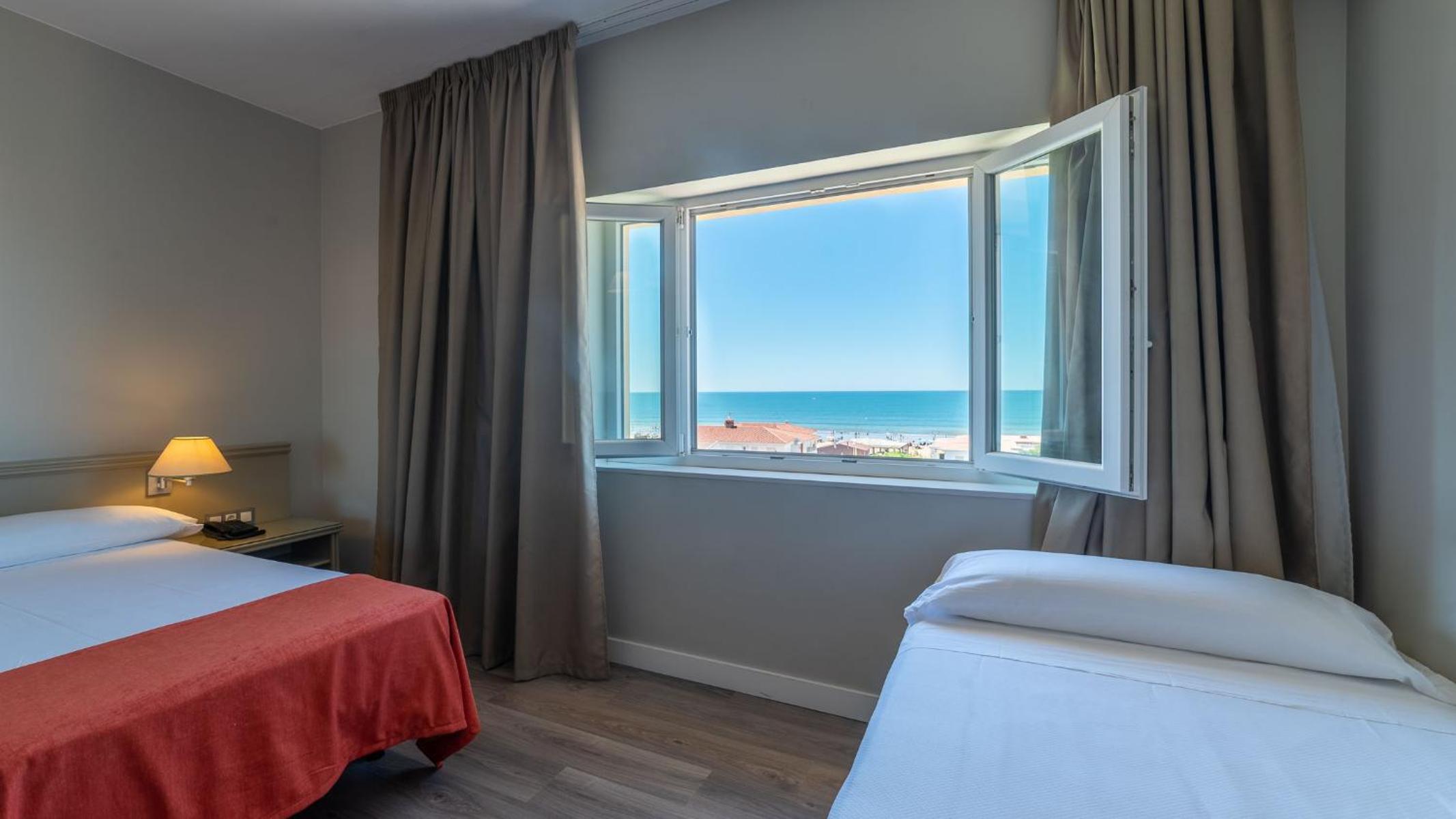 Triple Room - Photo 8