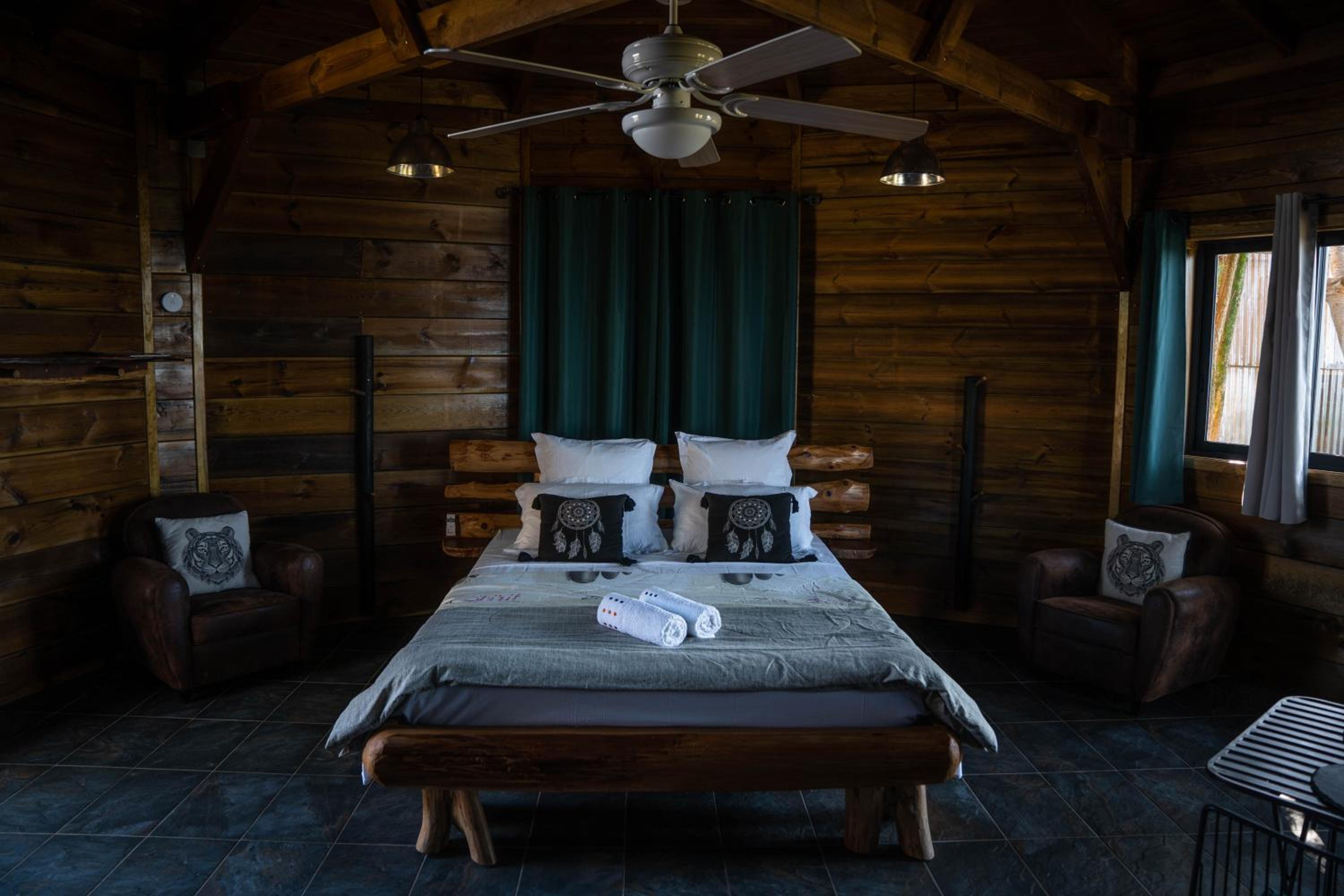 One-Bedroom Chalet photo 2