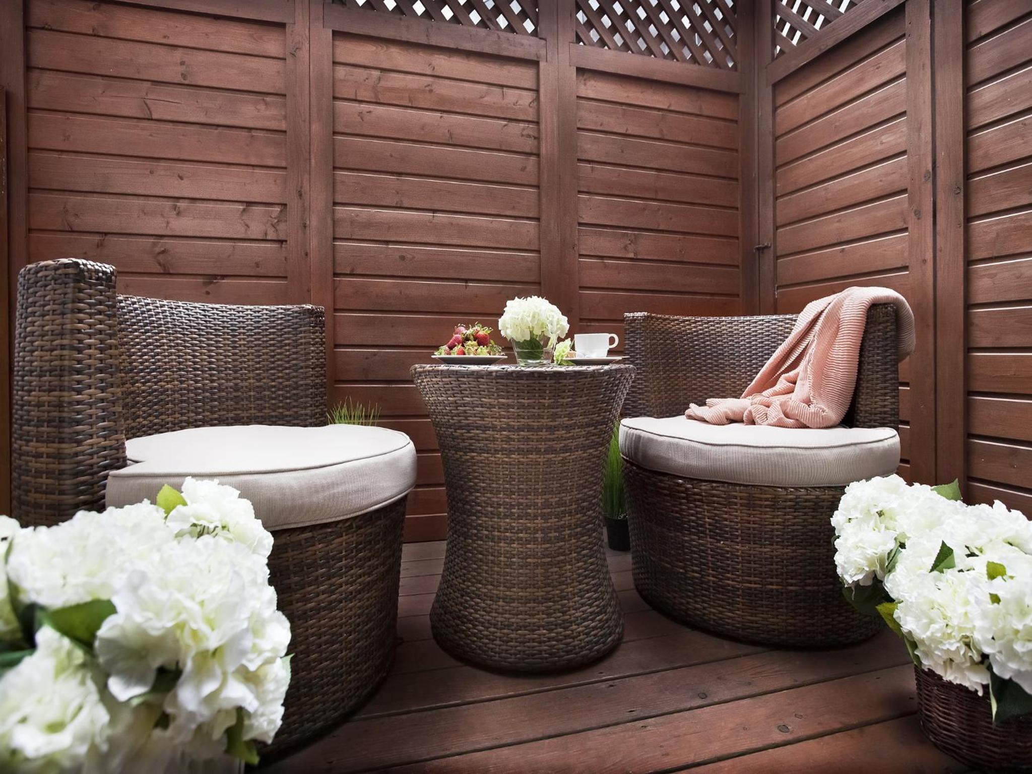 Classic Double Room with Terrace and Courtyard View - Photo 9