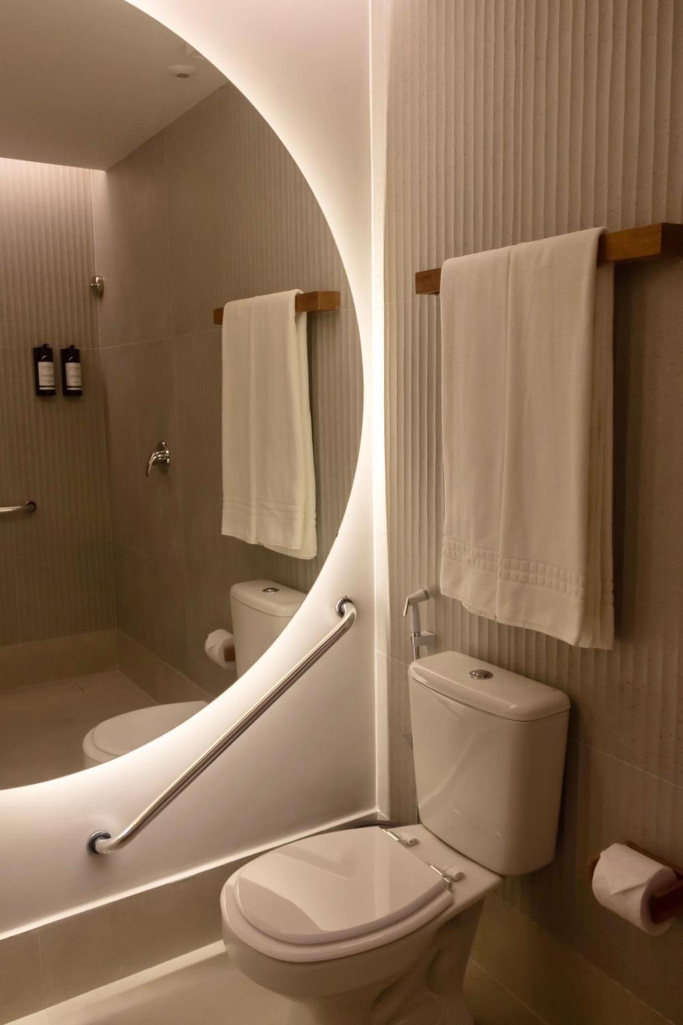 Suite - Photo 2