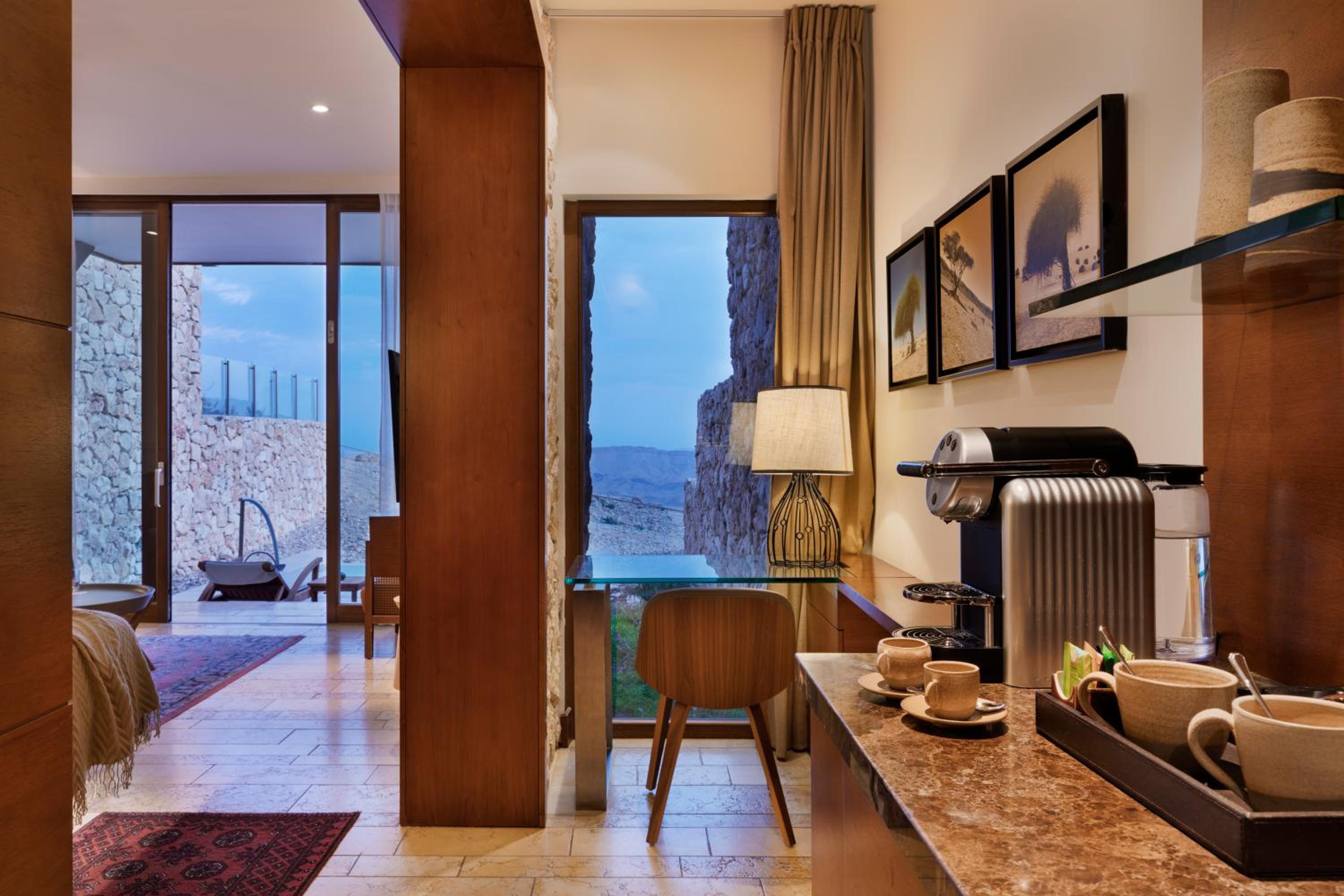 Superior Room with Pool