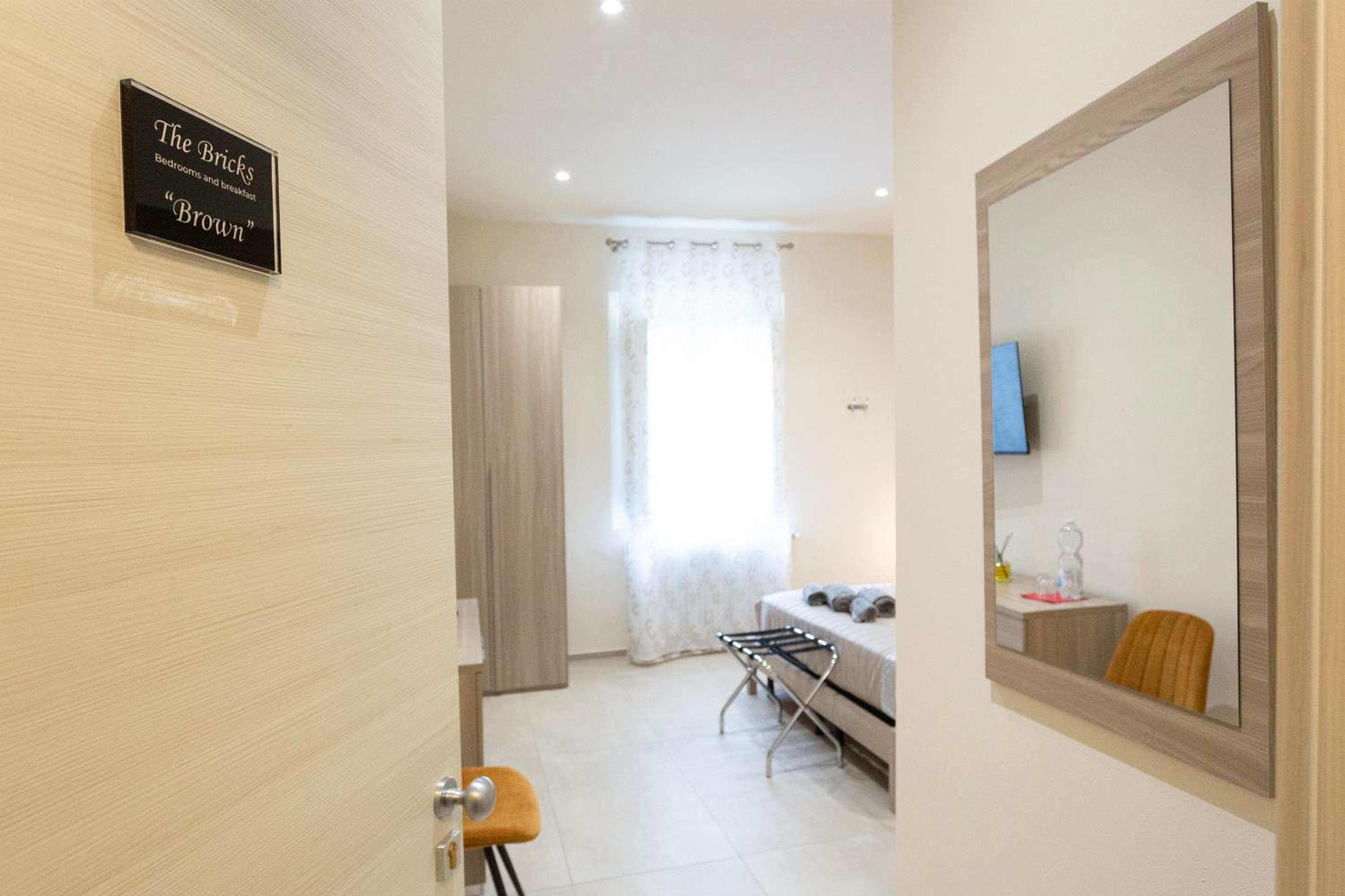 Double Room with Private Bathroom photo 1