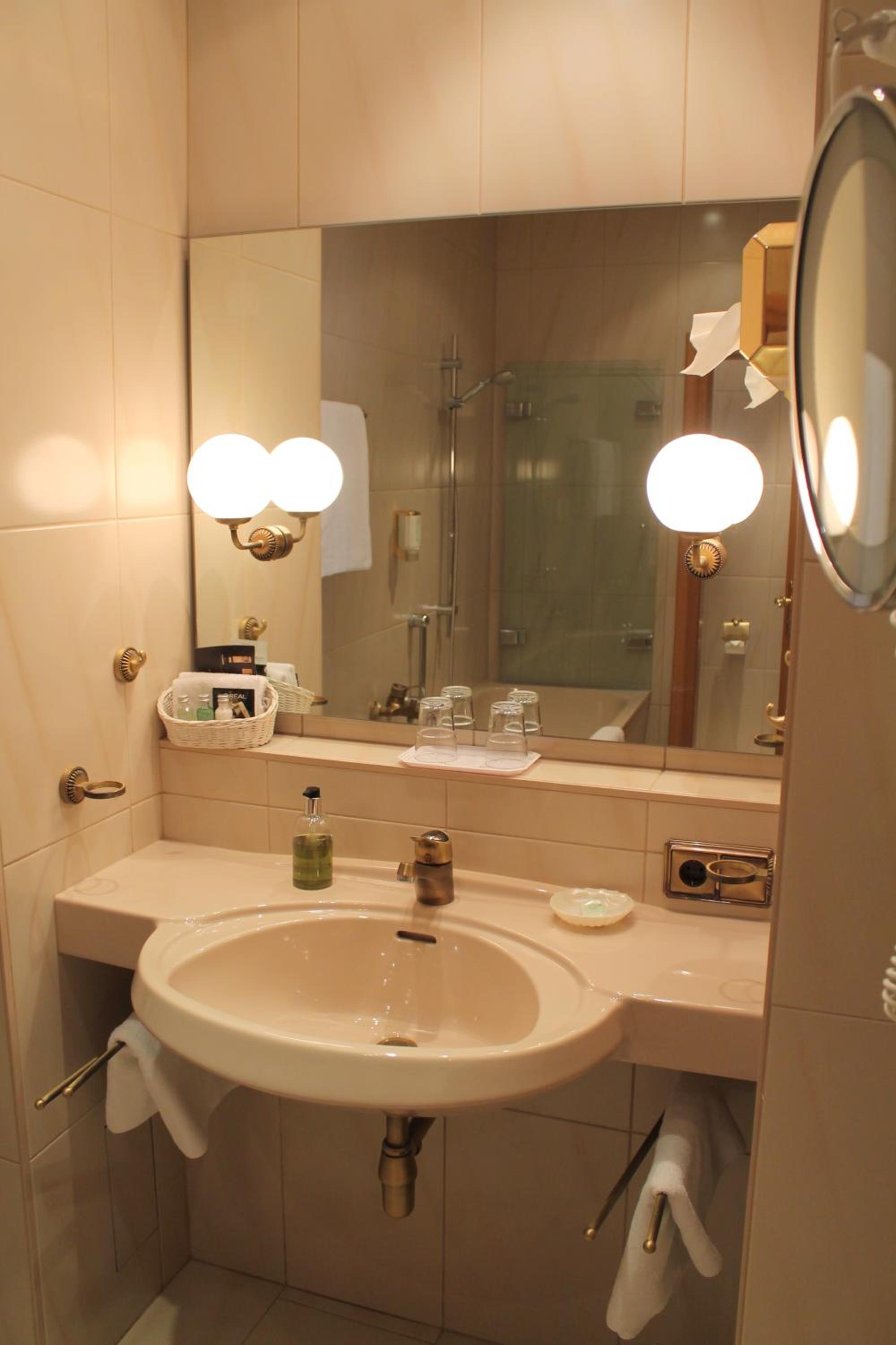 Classic Double Room photo 3