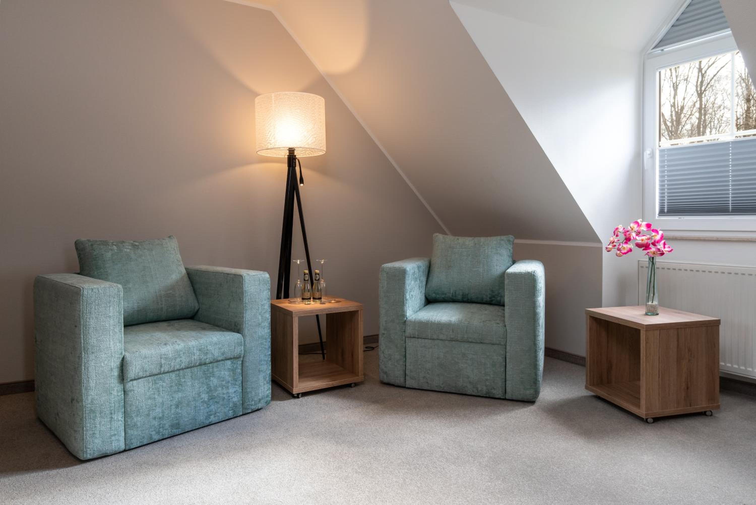 Family Room photo 2