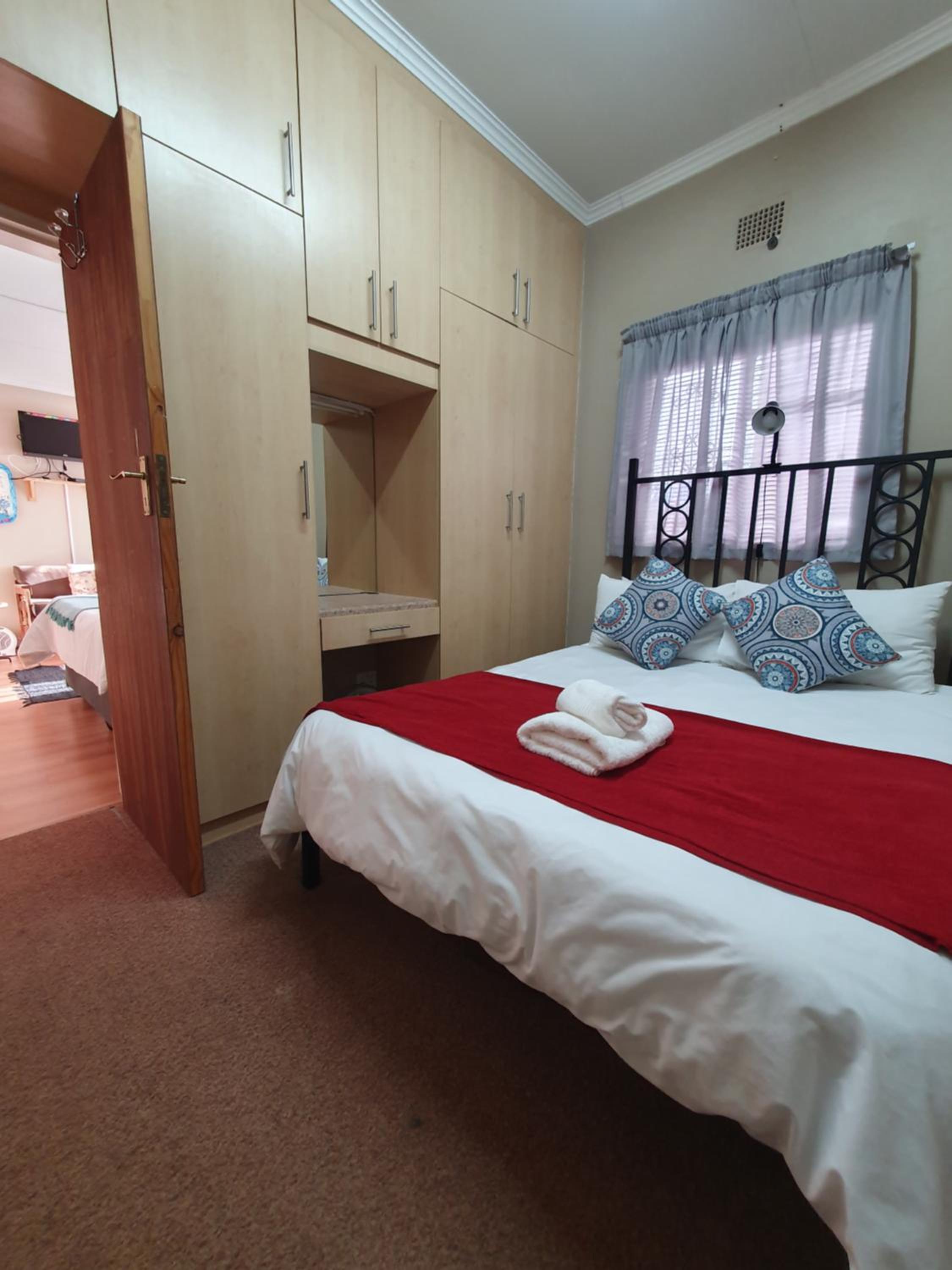 Two-Bedroom Apartment - Photo 10