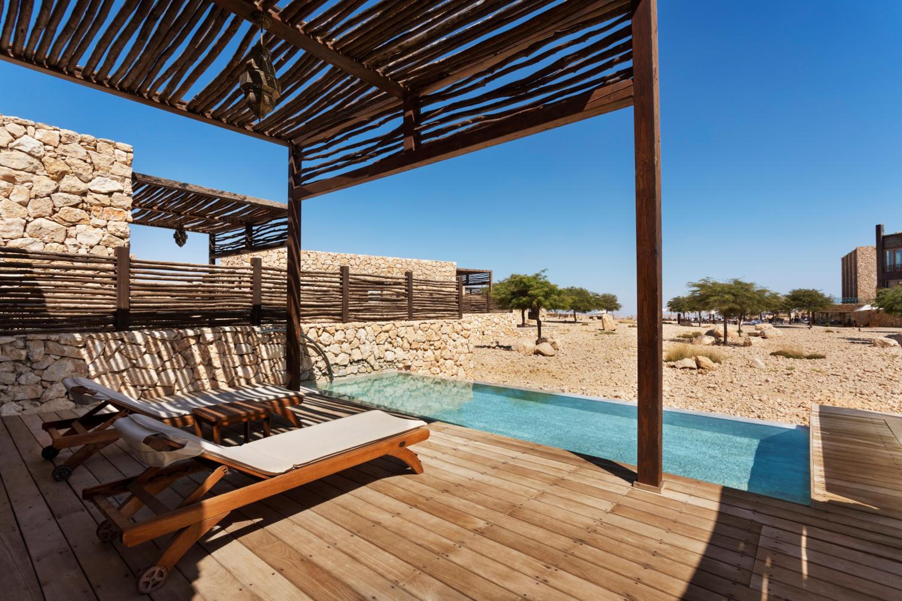 Desert View Romantic Villa - Photo 3