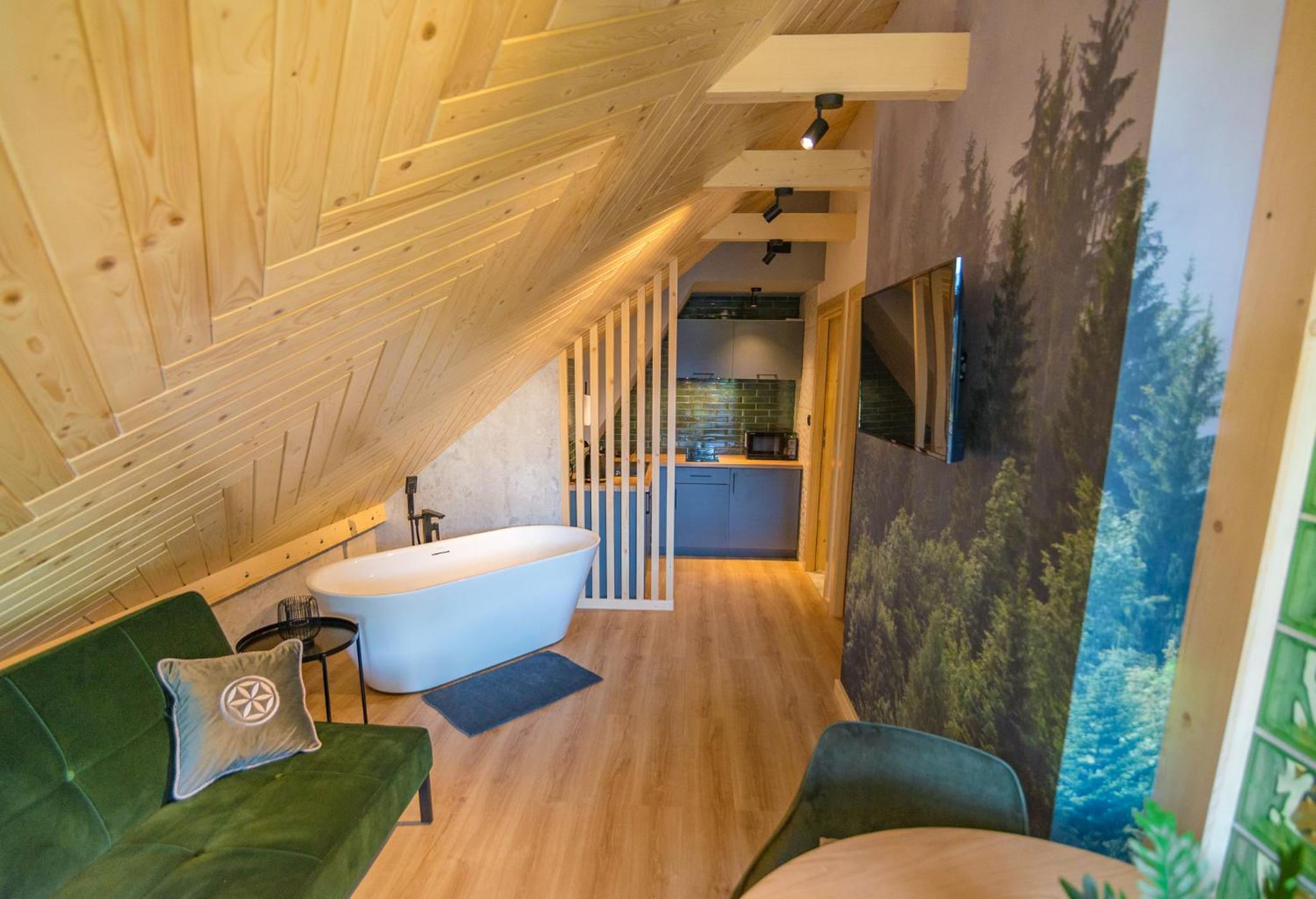 Suite with Mountain View - Photo 26