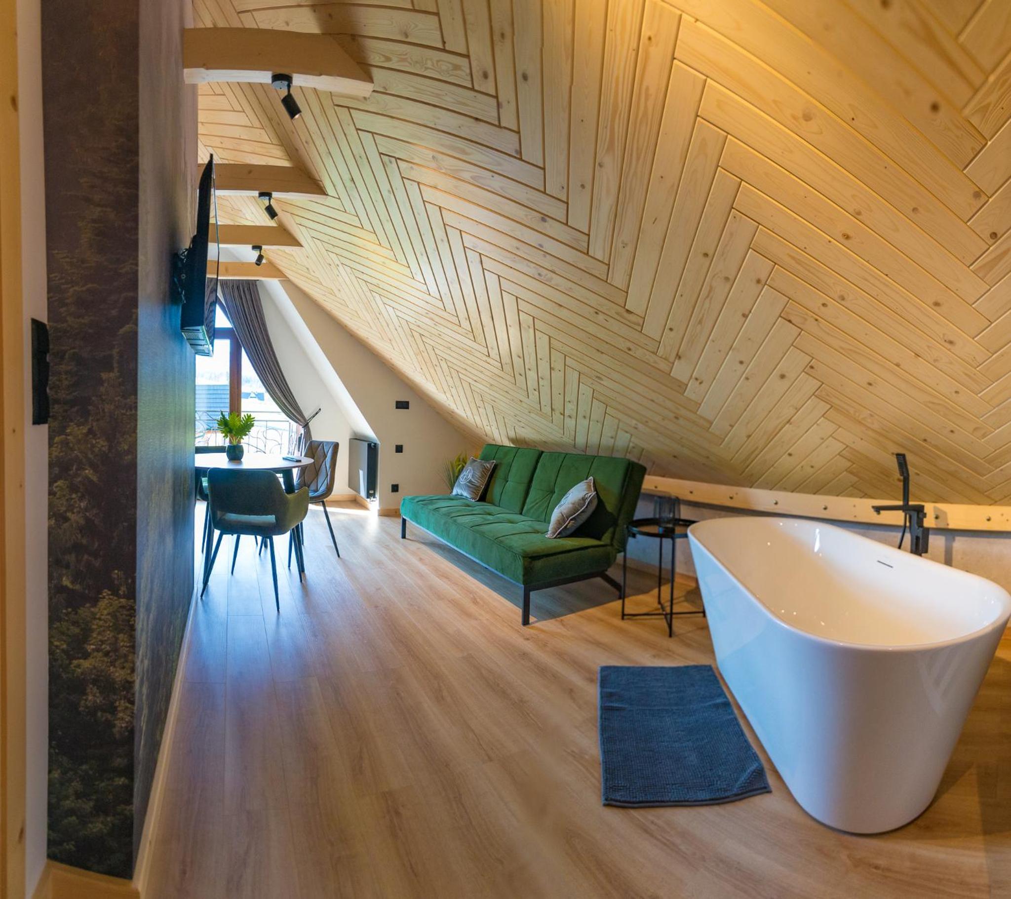 Suite with Mountain View - Photo 42