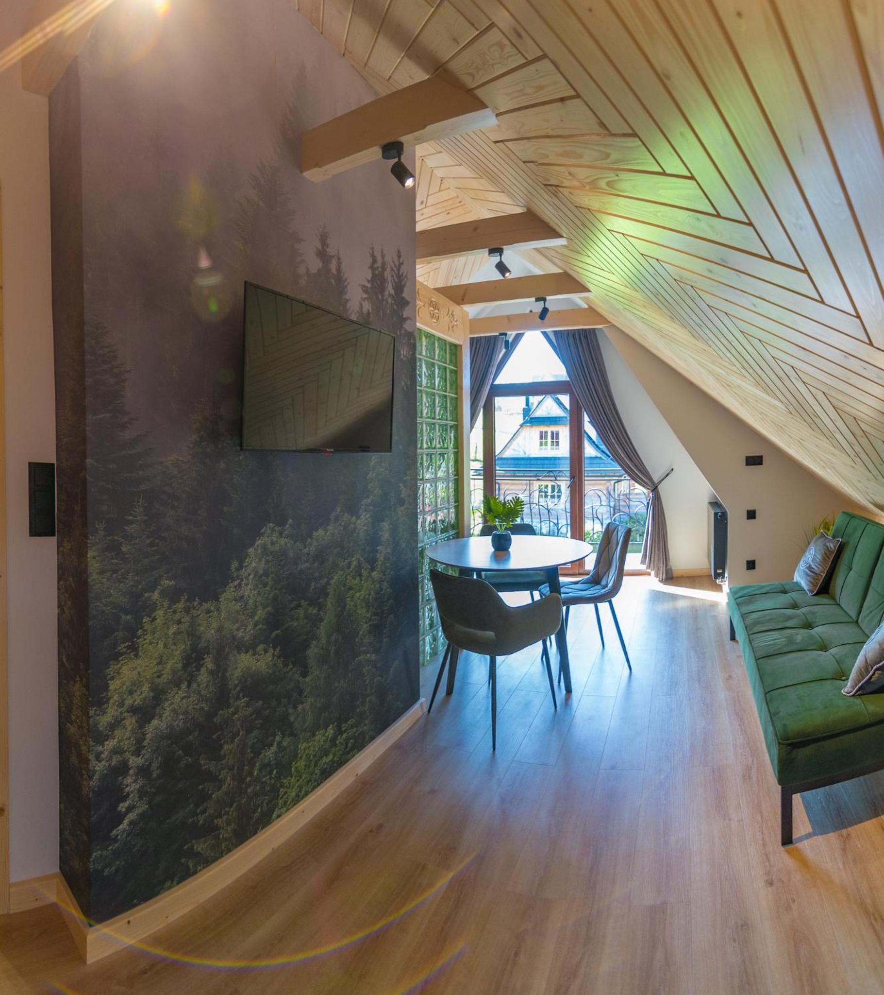 Suite with Mountain View - Photo 38