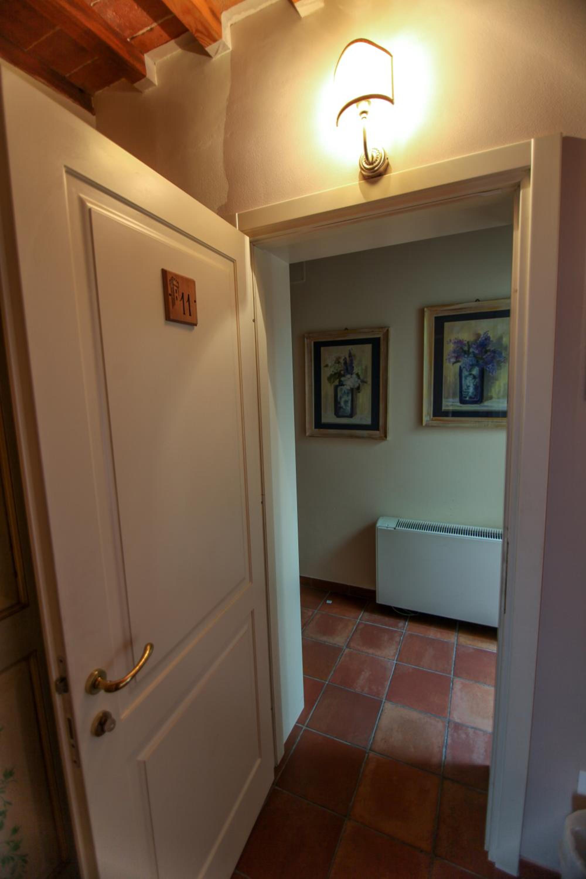 Triple Room - Photo 5