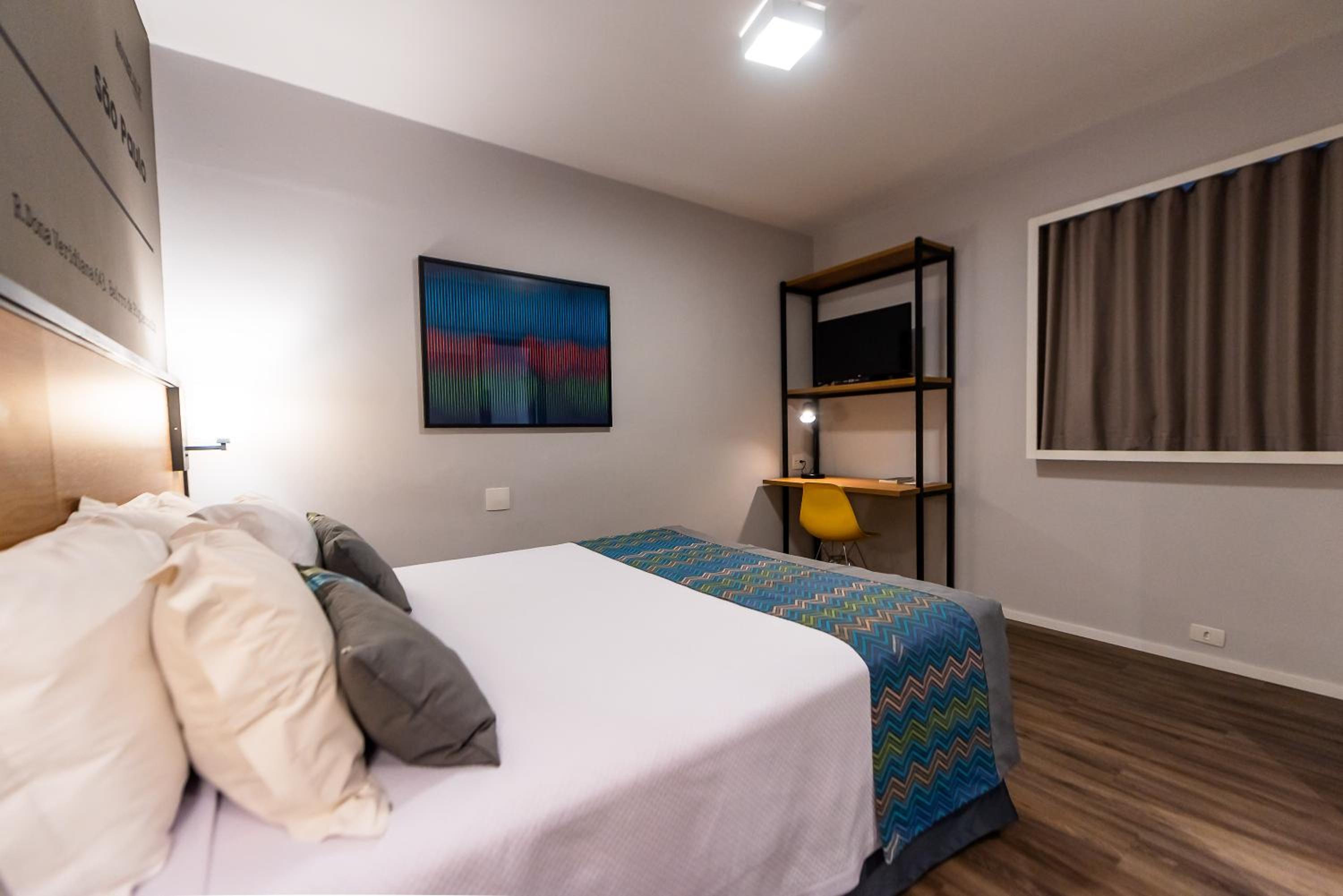 Standard Triple Room ( 3 Single Beds)