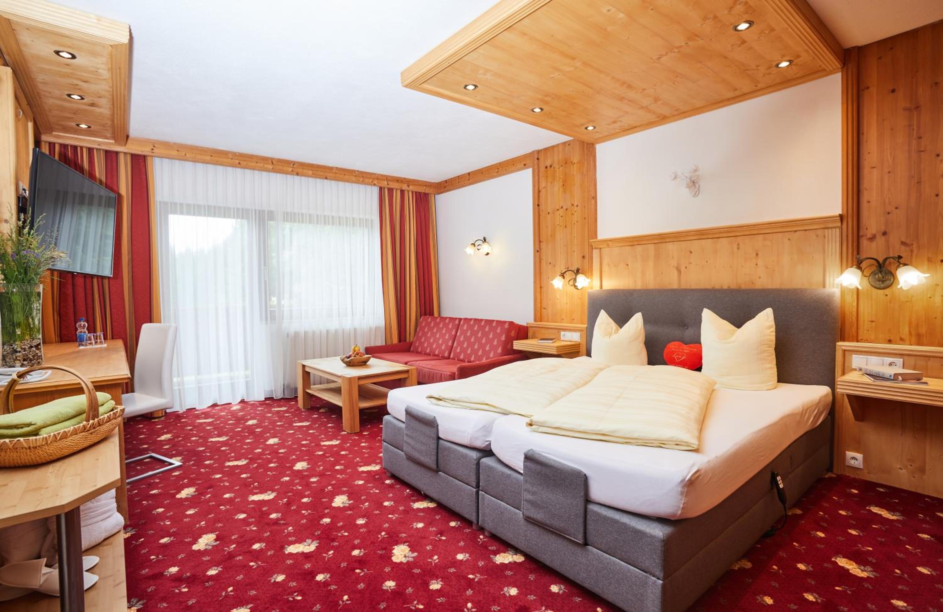 Double Room with Balcony photo 2