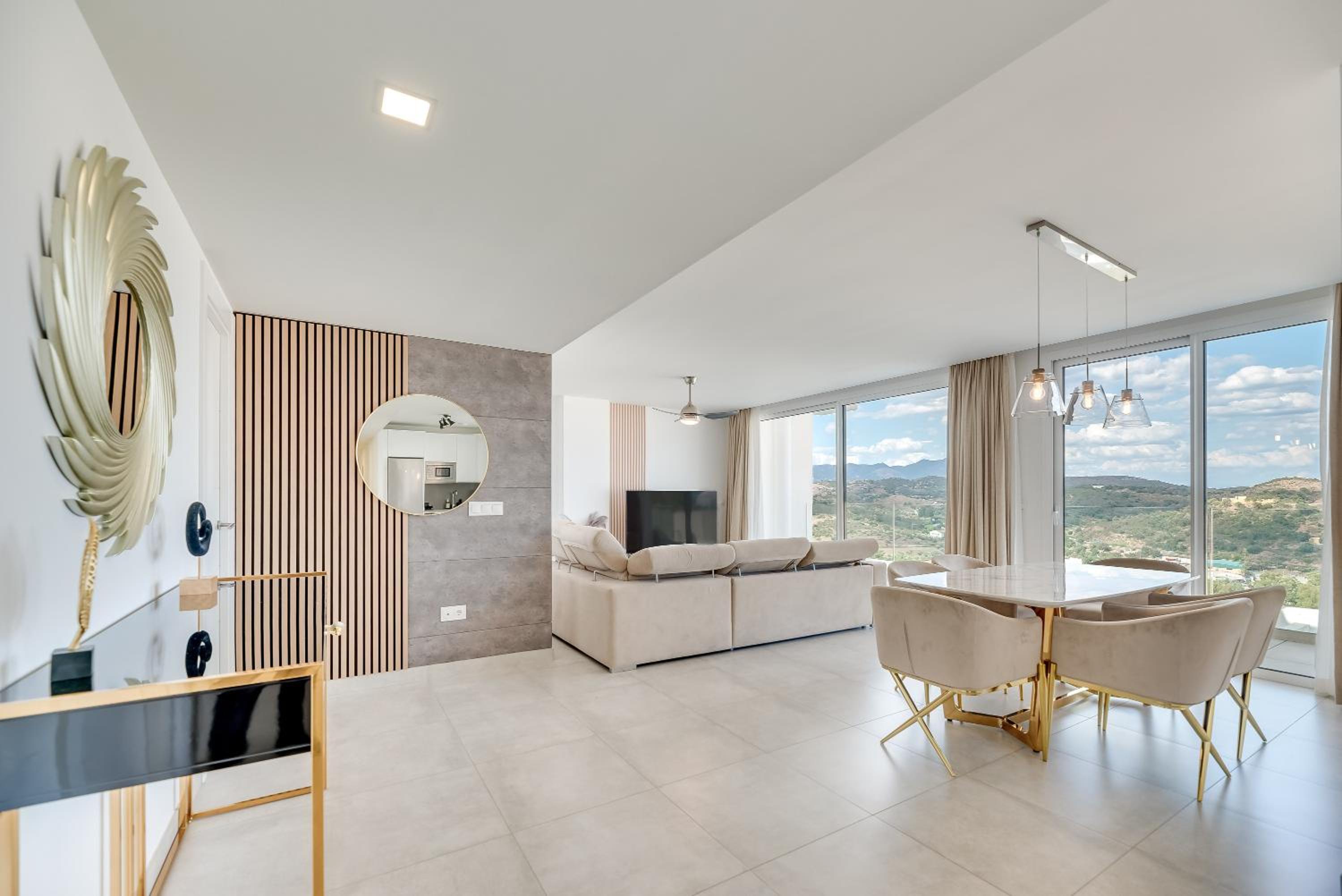 Apartamento Superior con Vista a la Ciudad