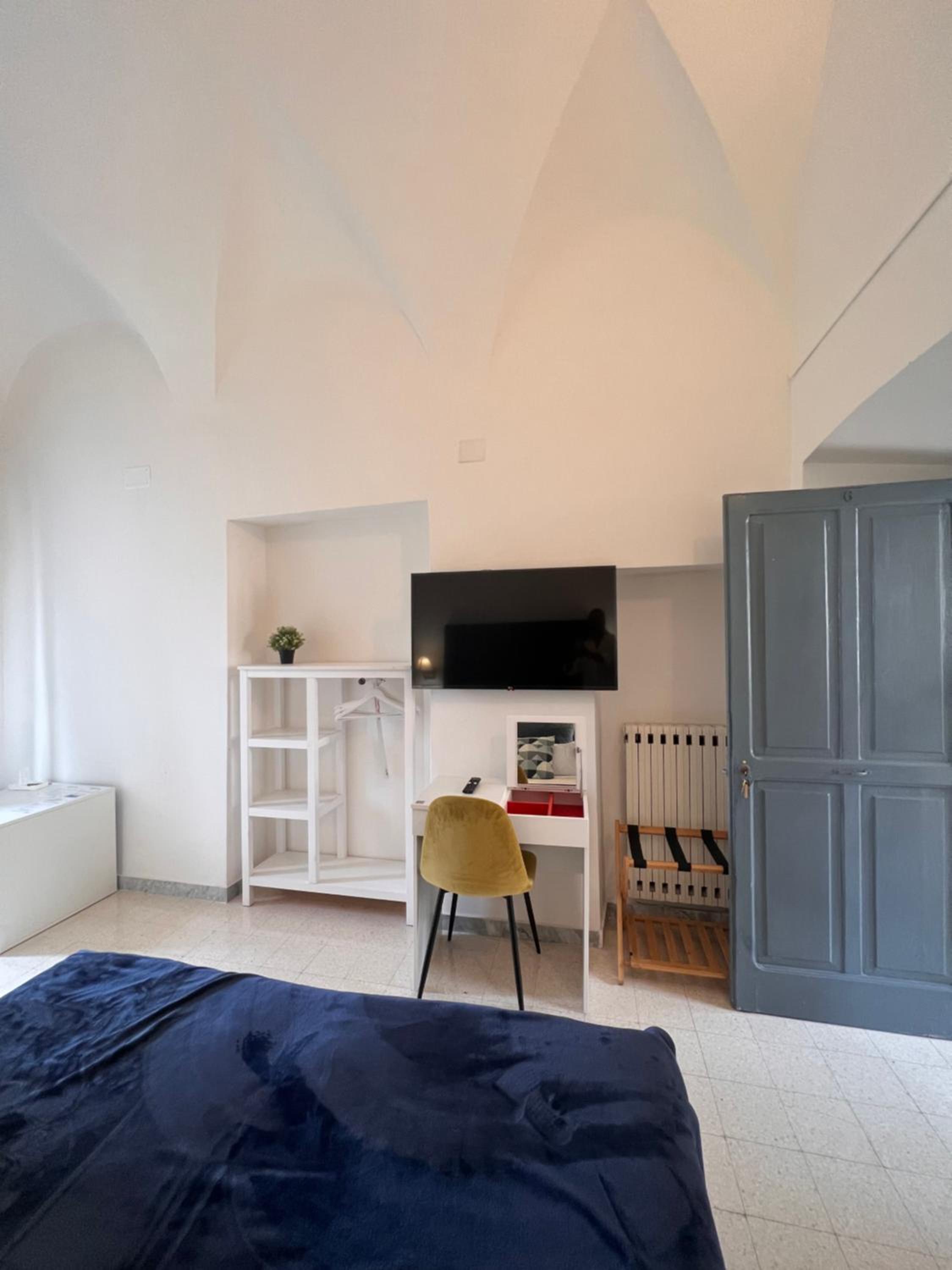 Double Room with Garden View - Photo 2