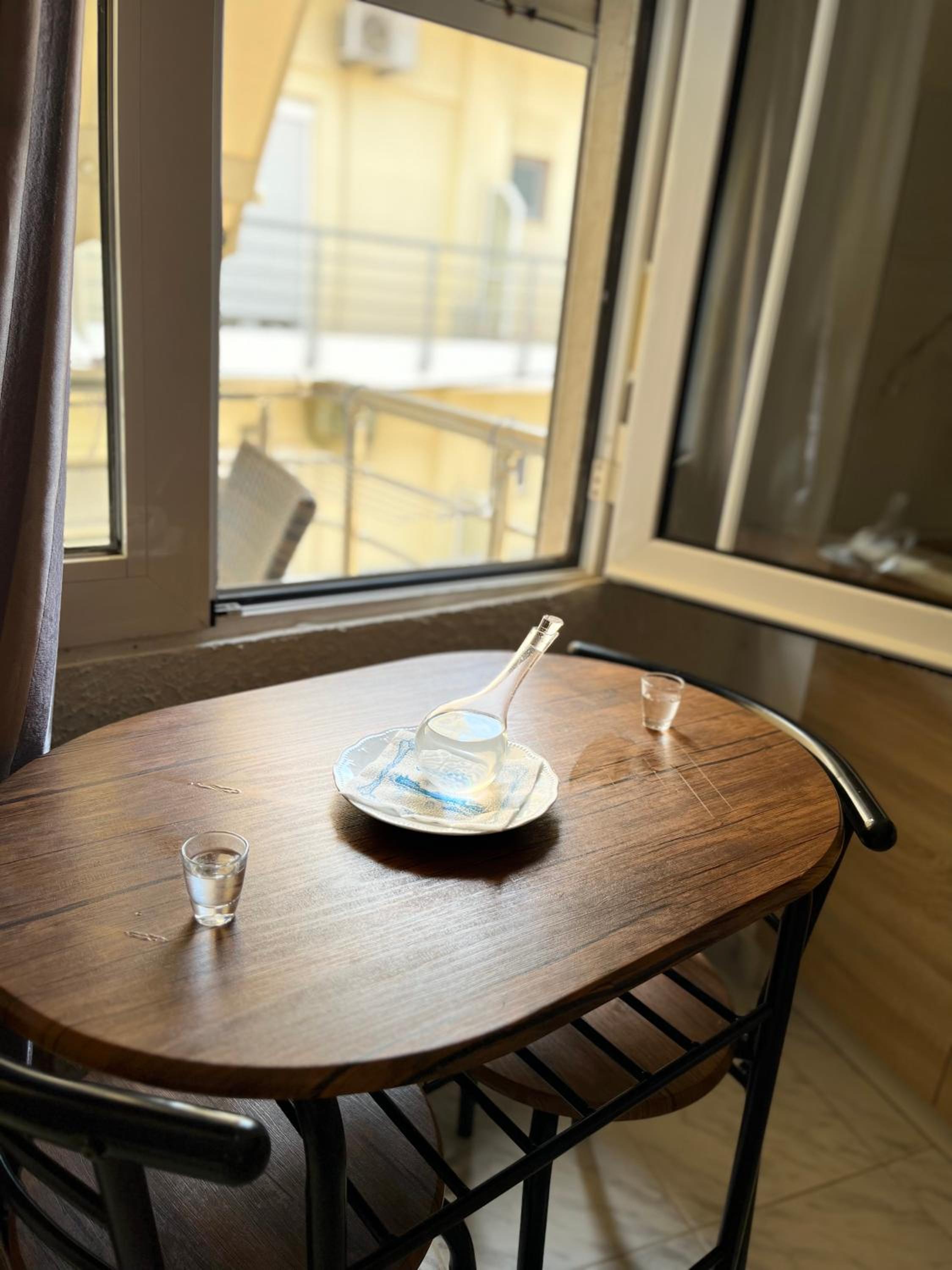 Apartment with Balcony - Photo 9