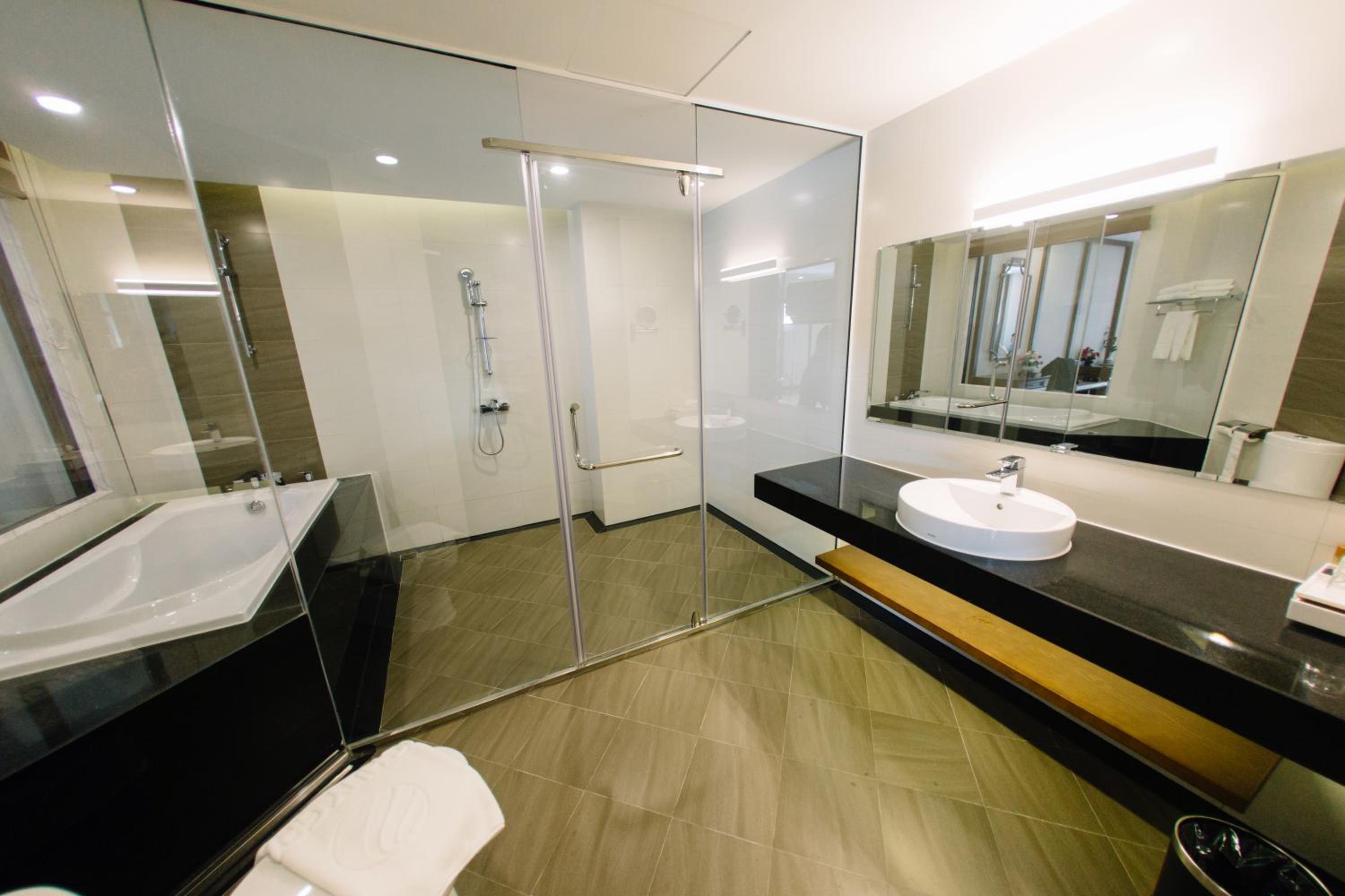 Family Suite - Photo 5
