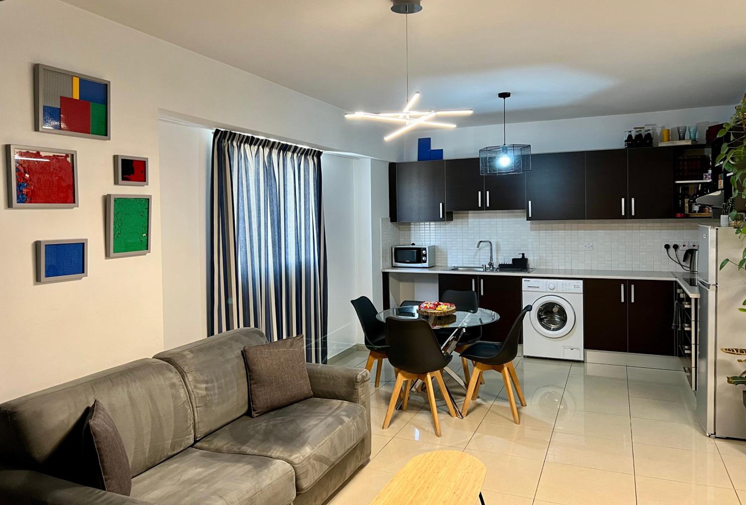 One-Bedroom Apartment - Photo 19