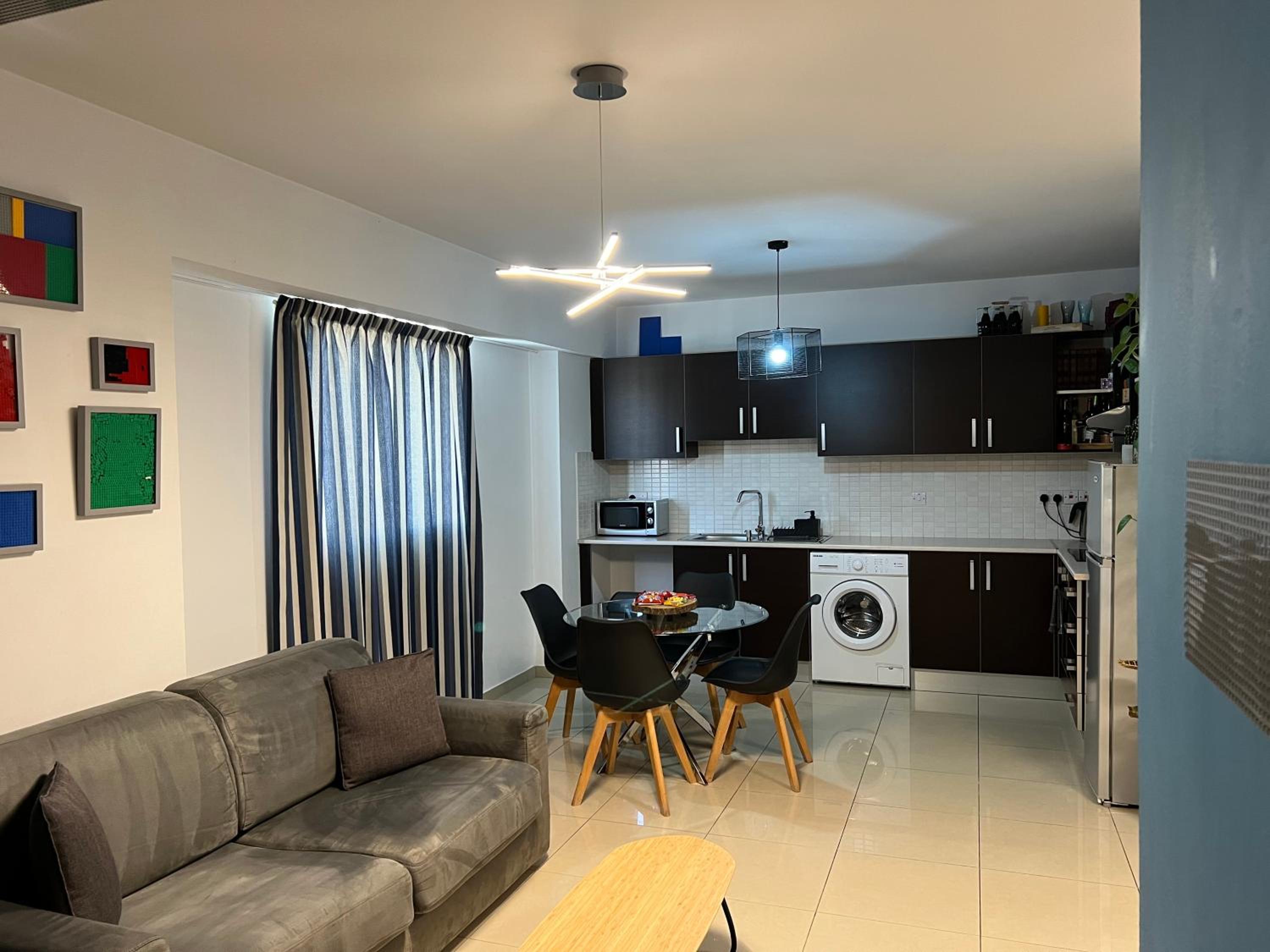 One-Bedroom Apartment - Photo 20