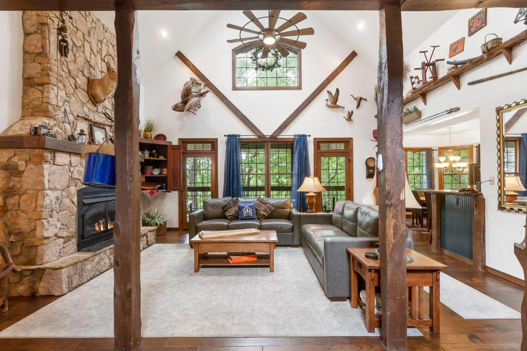 Six-Bedroom Holiday Home photo 1