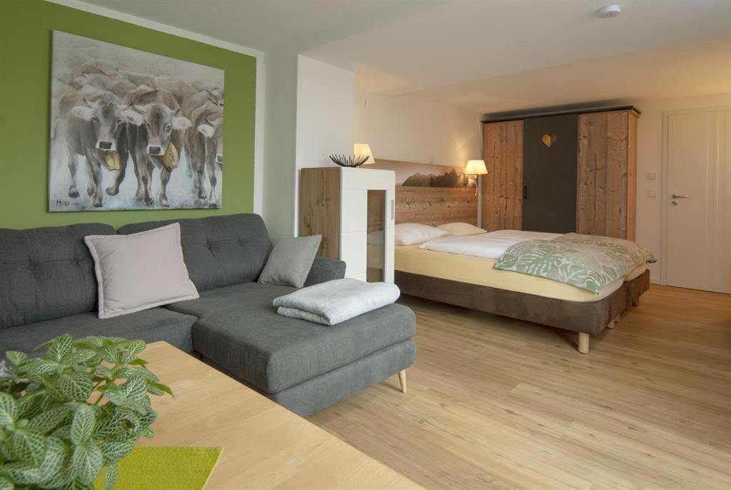 Apartment with Terrace photo 1
