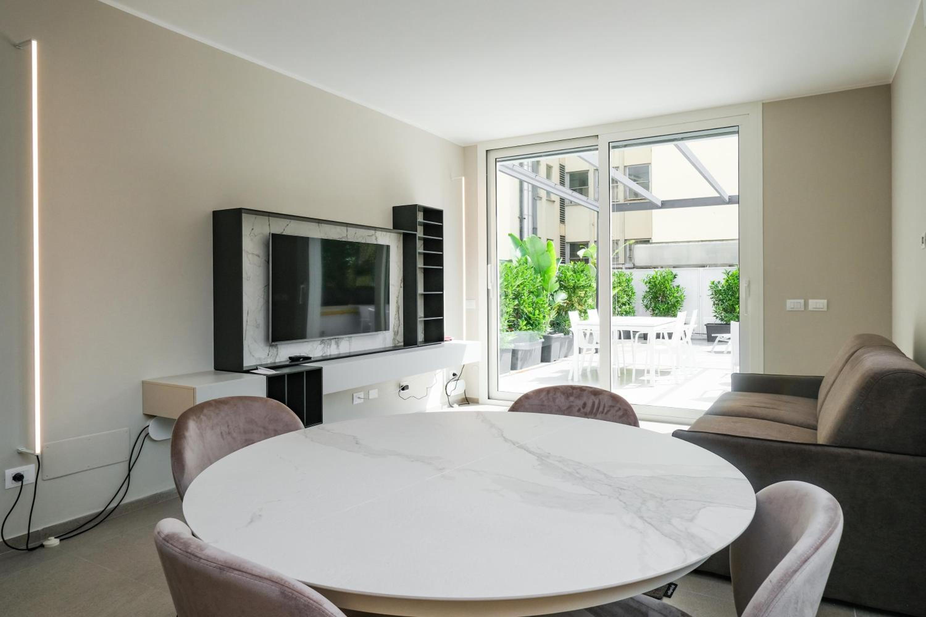 Apartment with Terrace photo 3