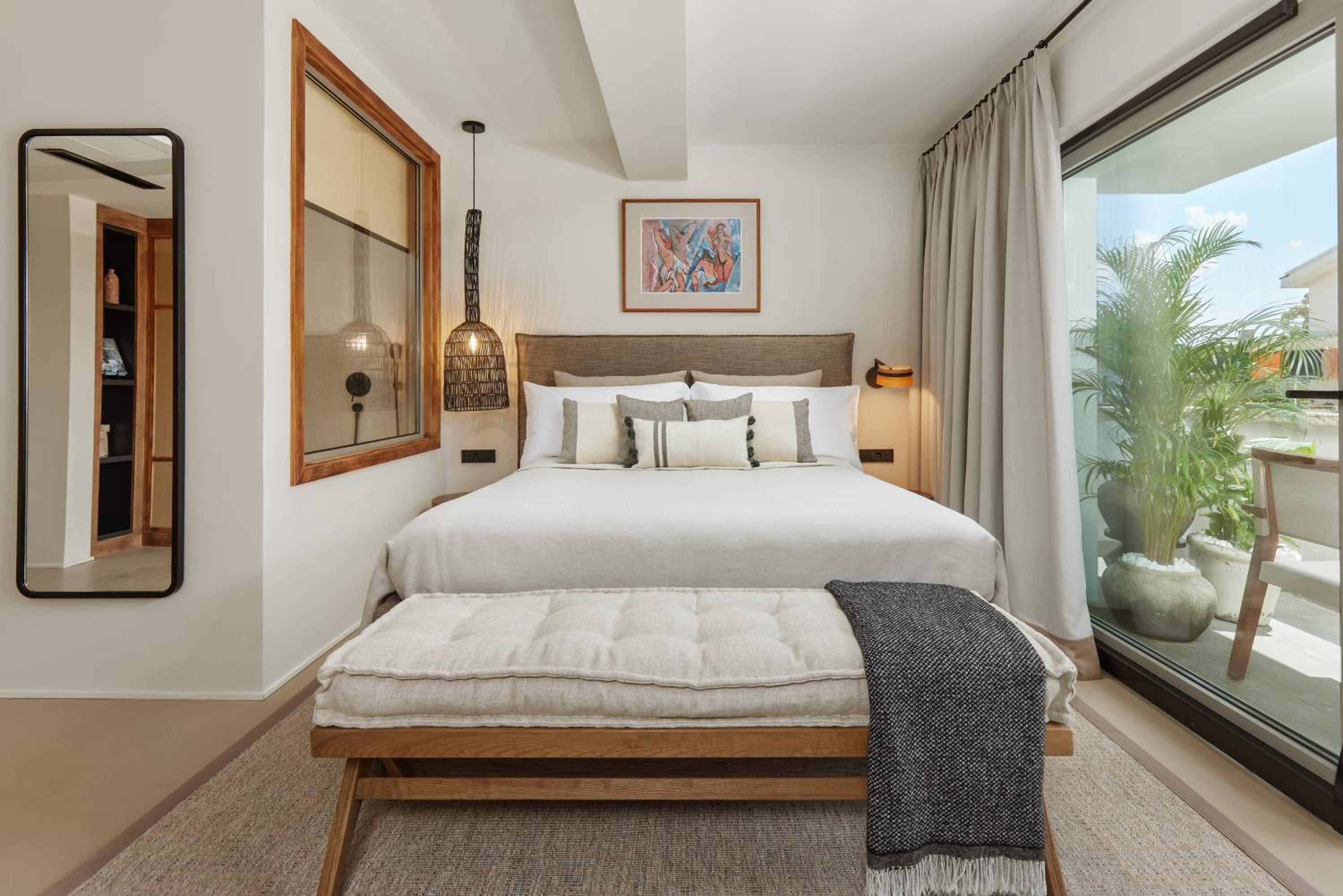 Deluxe Double Room with Balcony photo 1