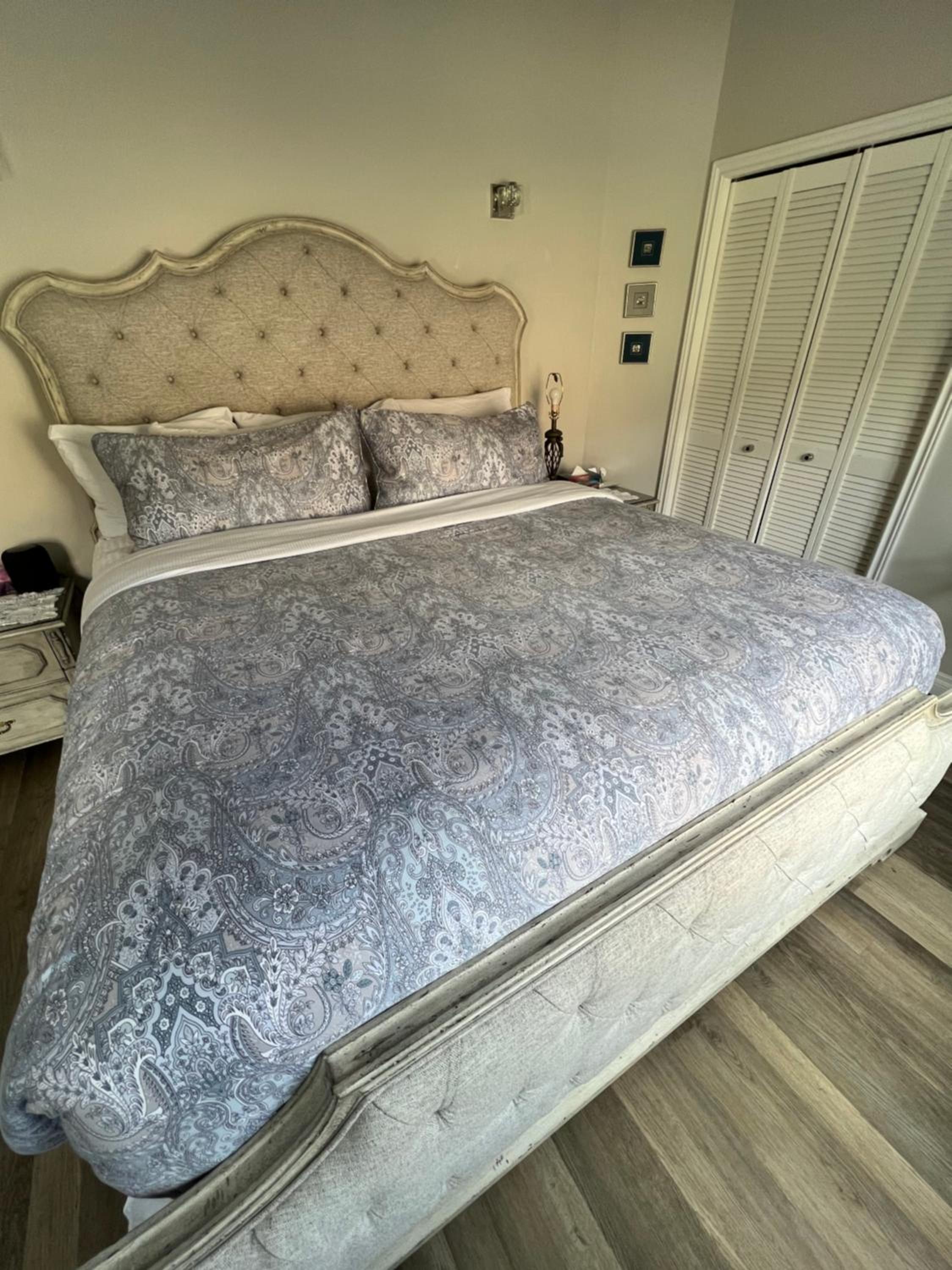 Superior King Suite