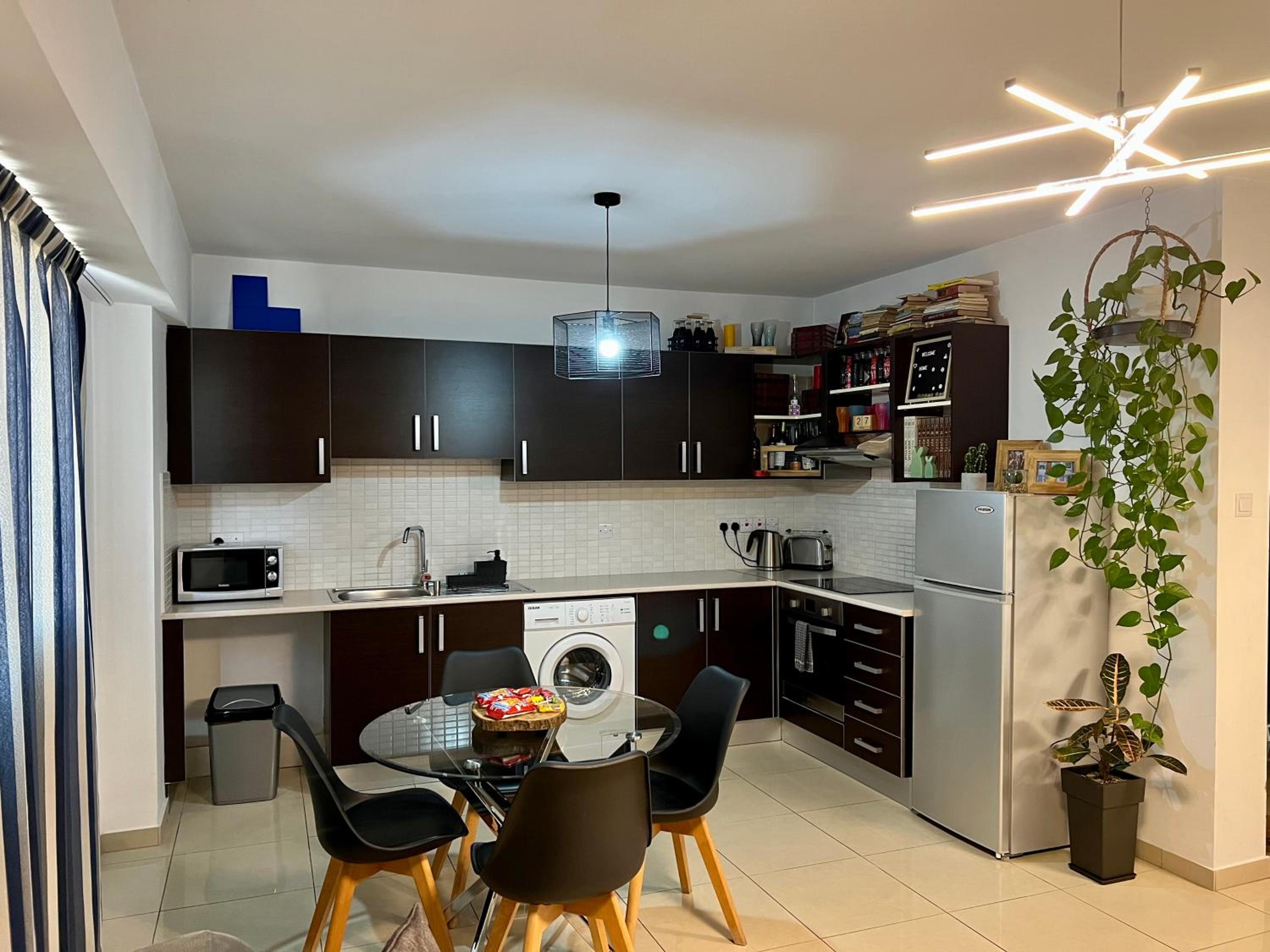 One-Bedroom Apartment - Photo 31