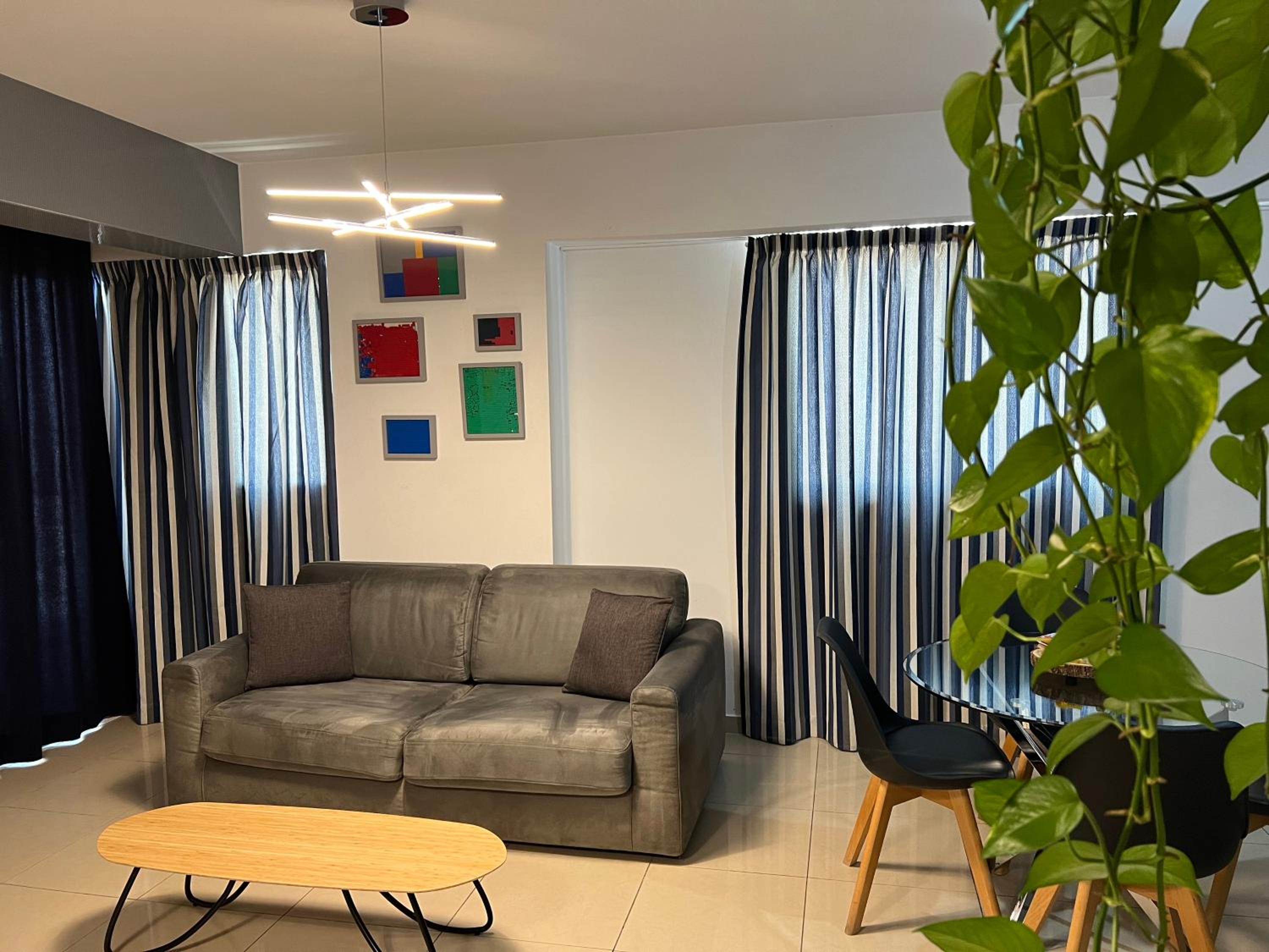 One-Bedroom Apartment - Photo 15
