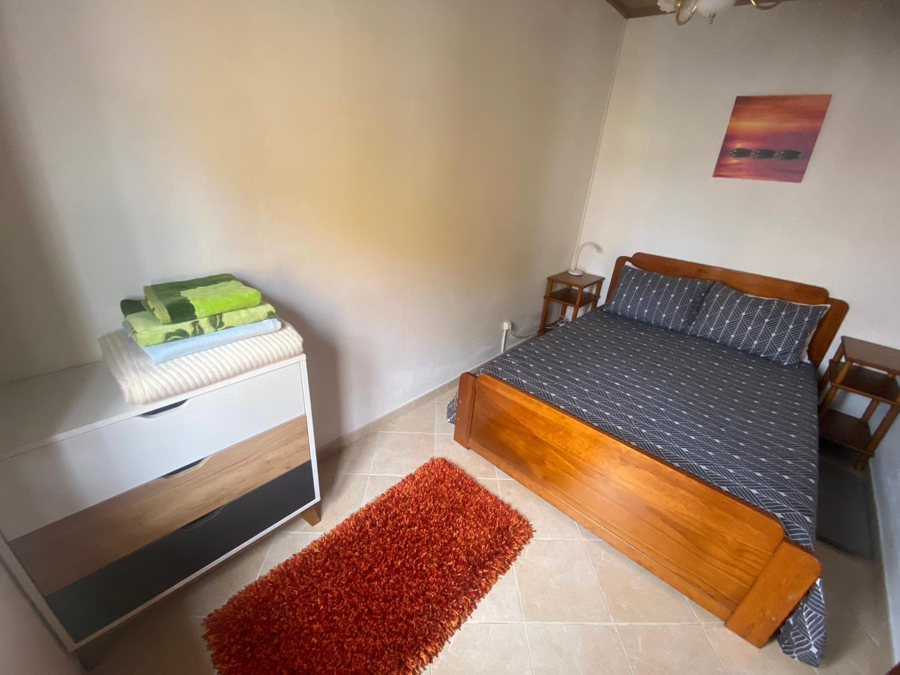 One-Bedroom House - Photo 1