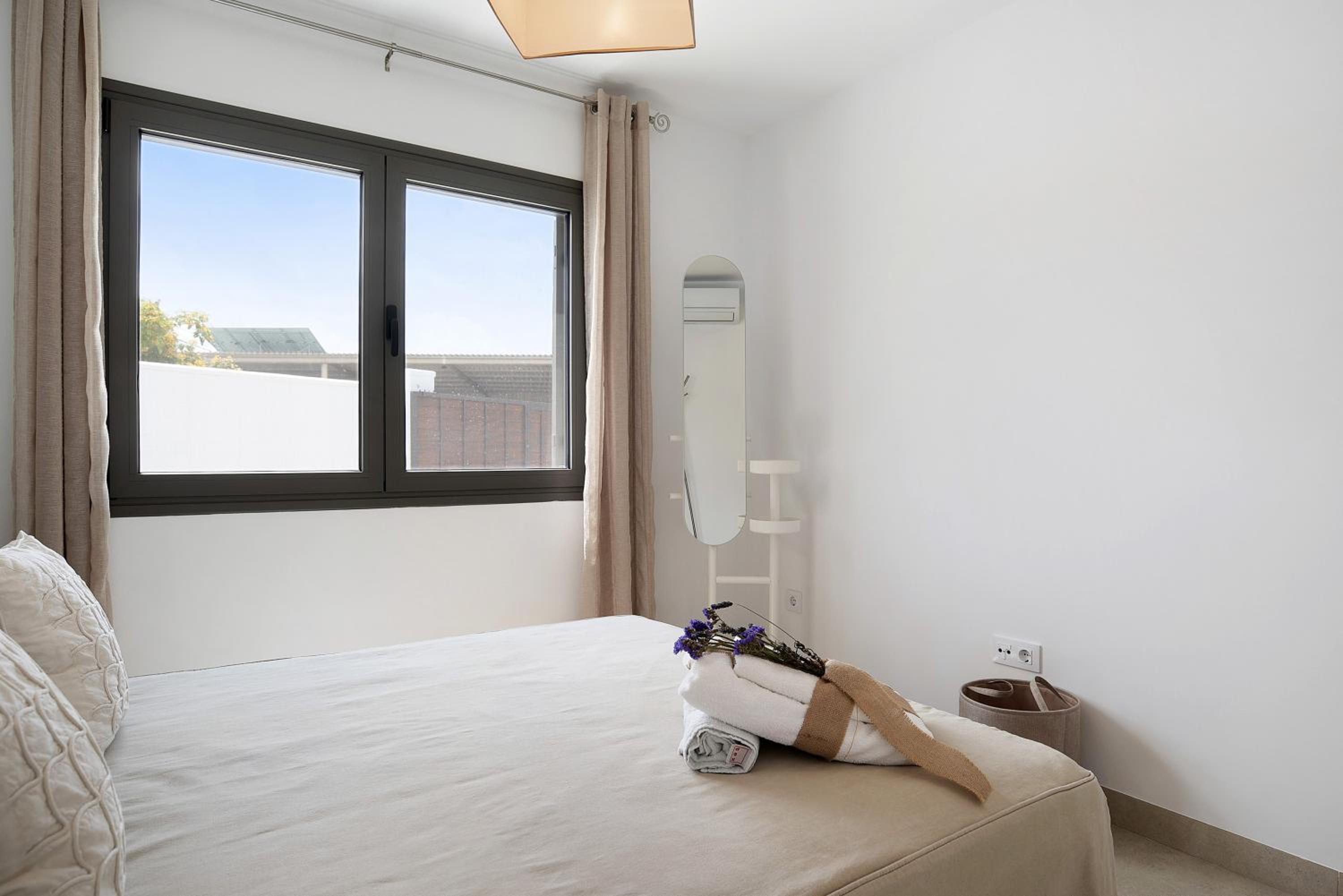 Apartment with Terrace photo 2