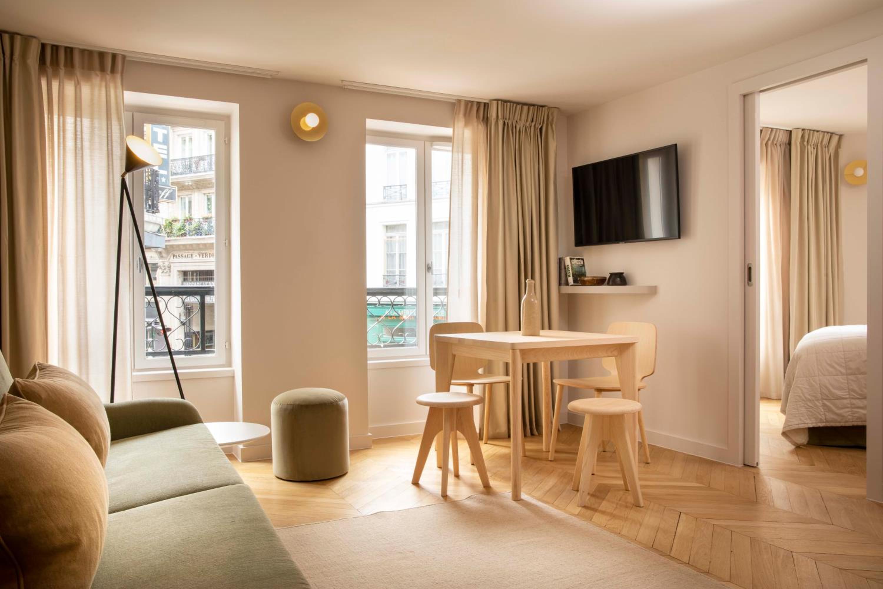 Two-Bedroom Apartment thumbnail 5