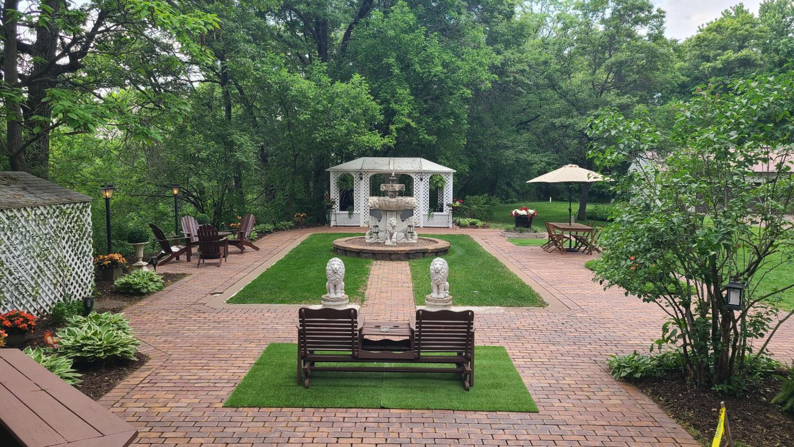 Suite with Garden View photo 2