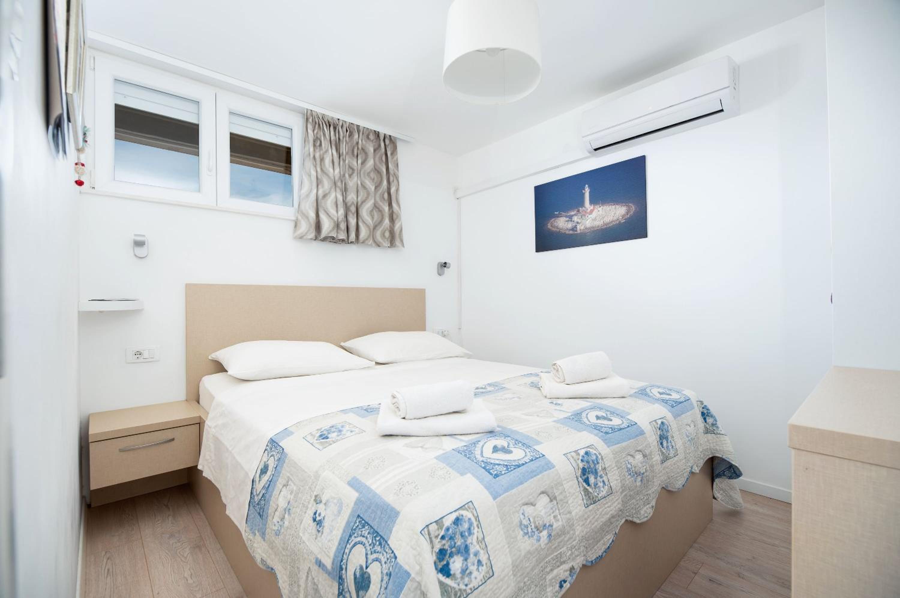 Penthouse Apartment - Photo 3