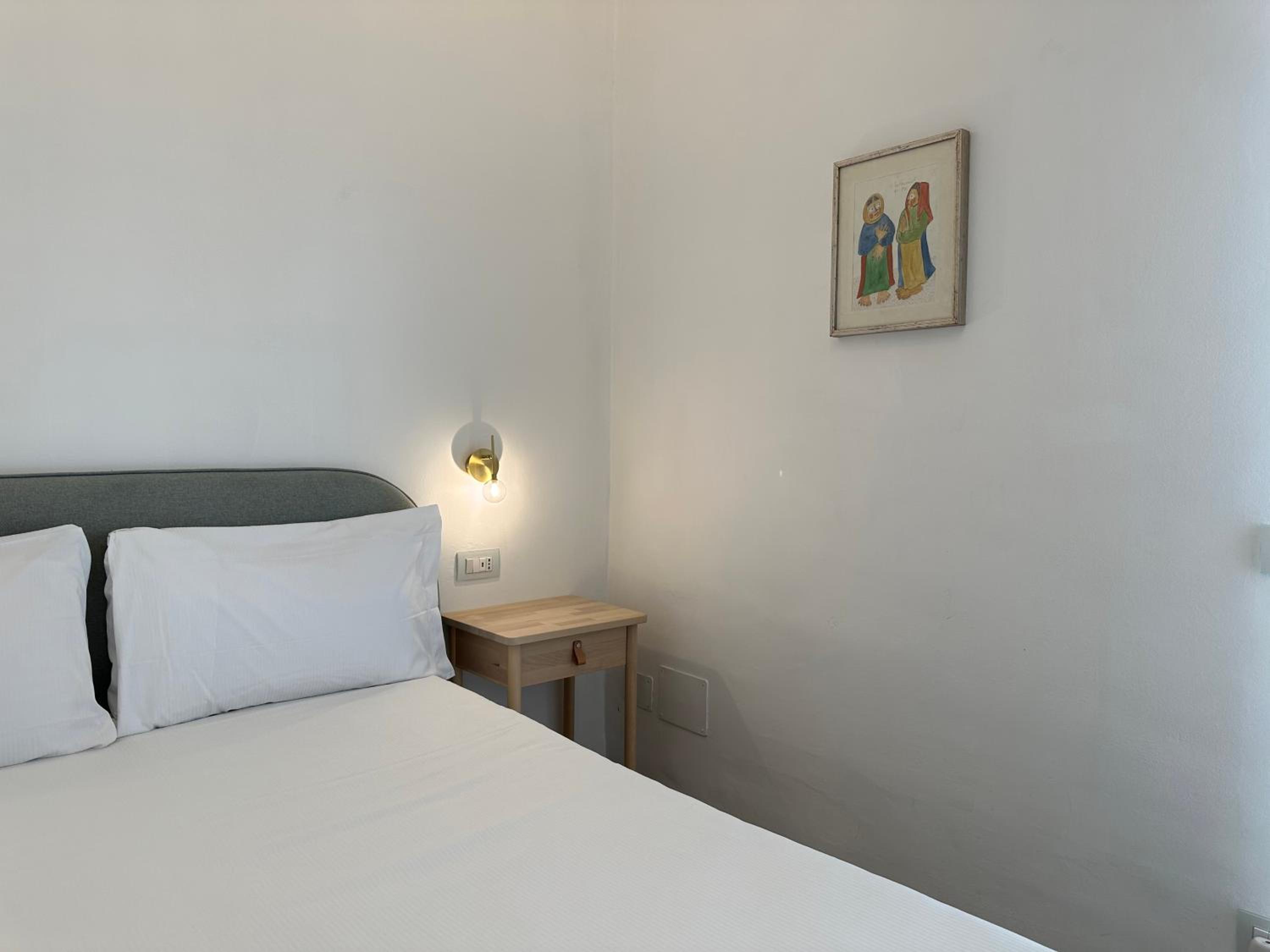 Superior Double Room with Balcony - Photo 1