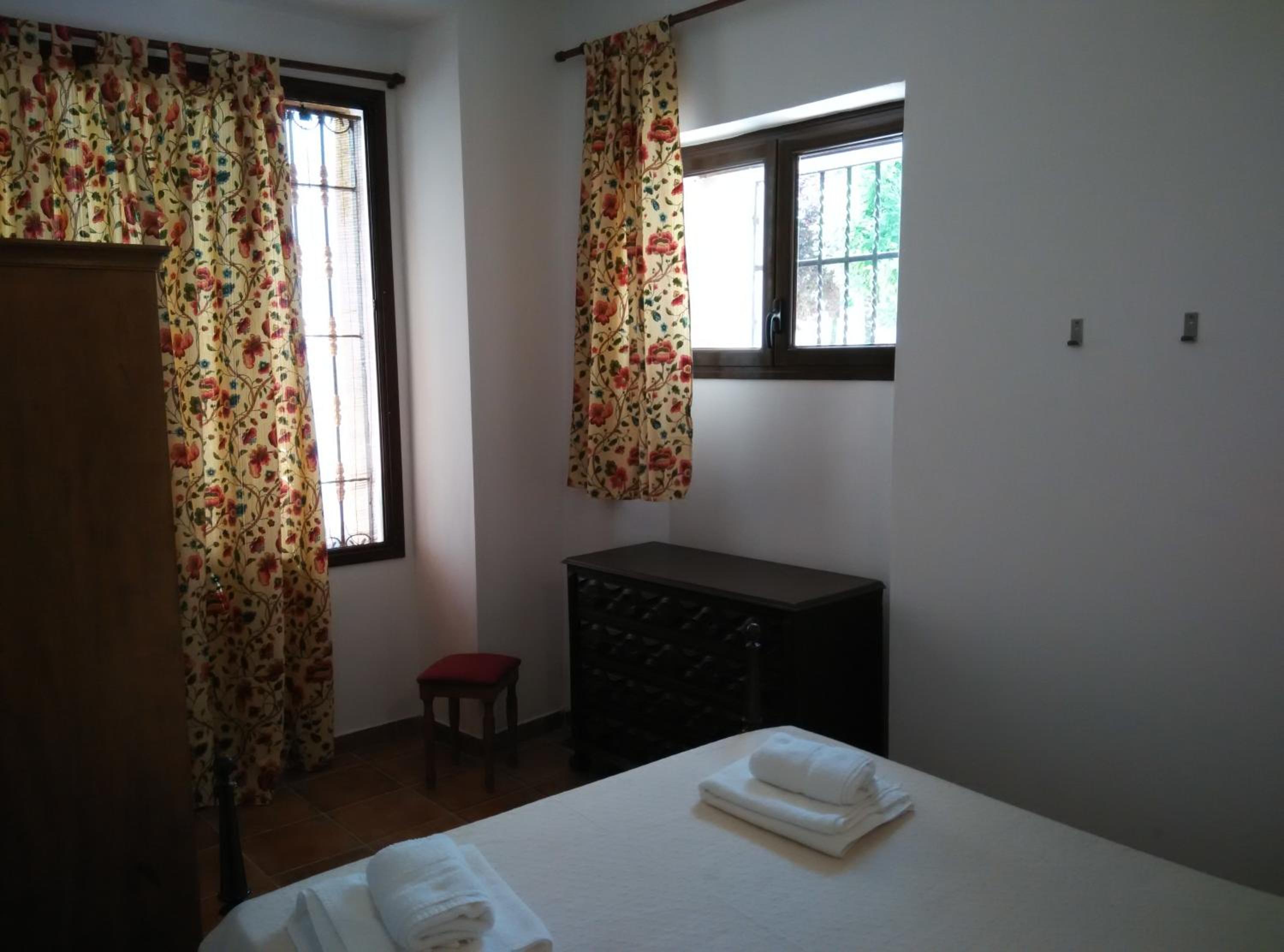Economy Double Room photo 2