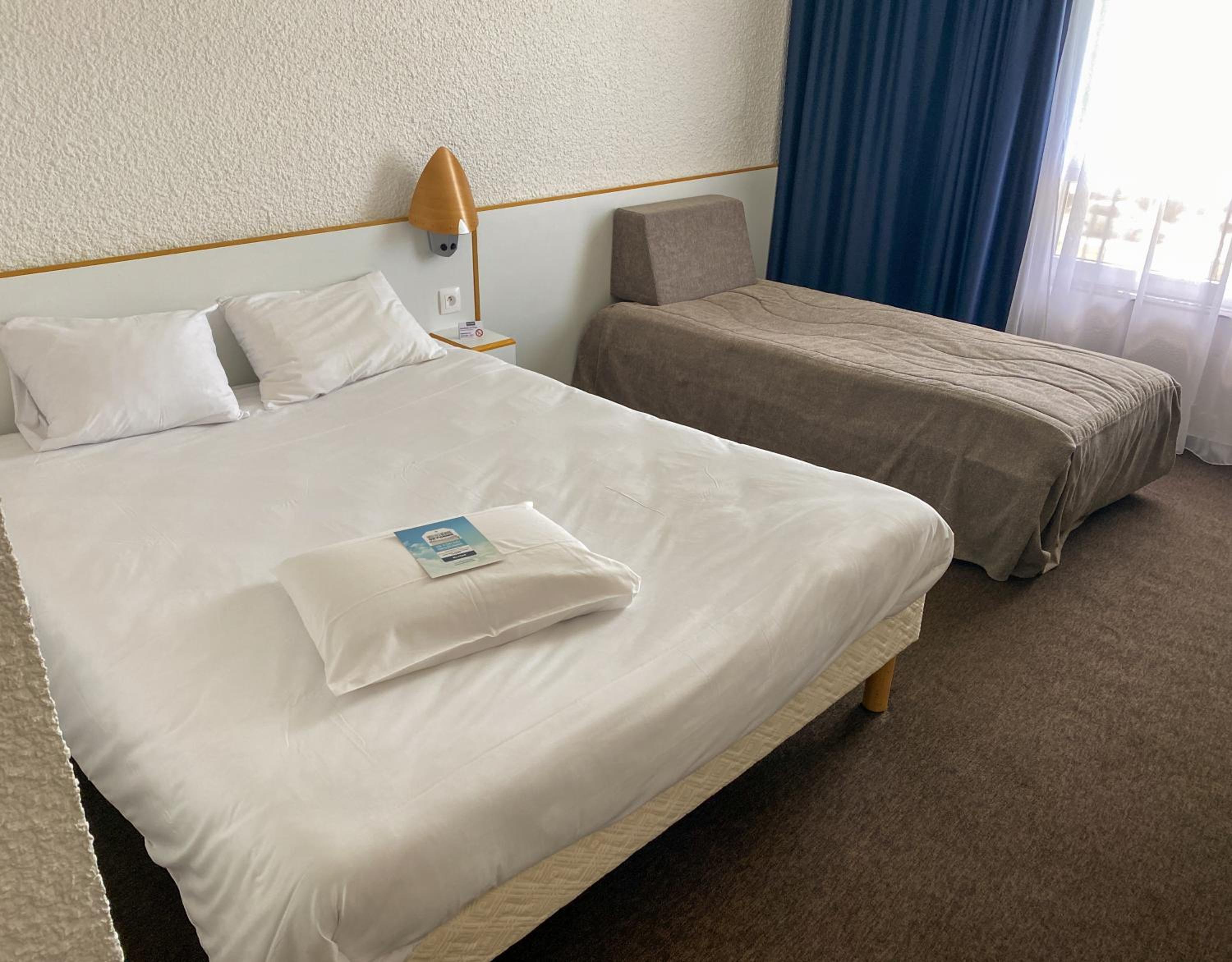 Double Room - Photo 6