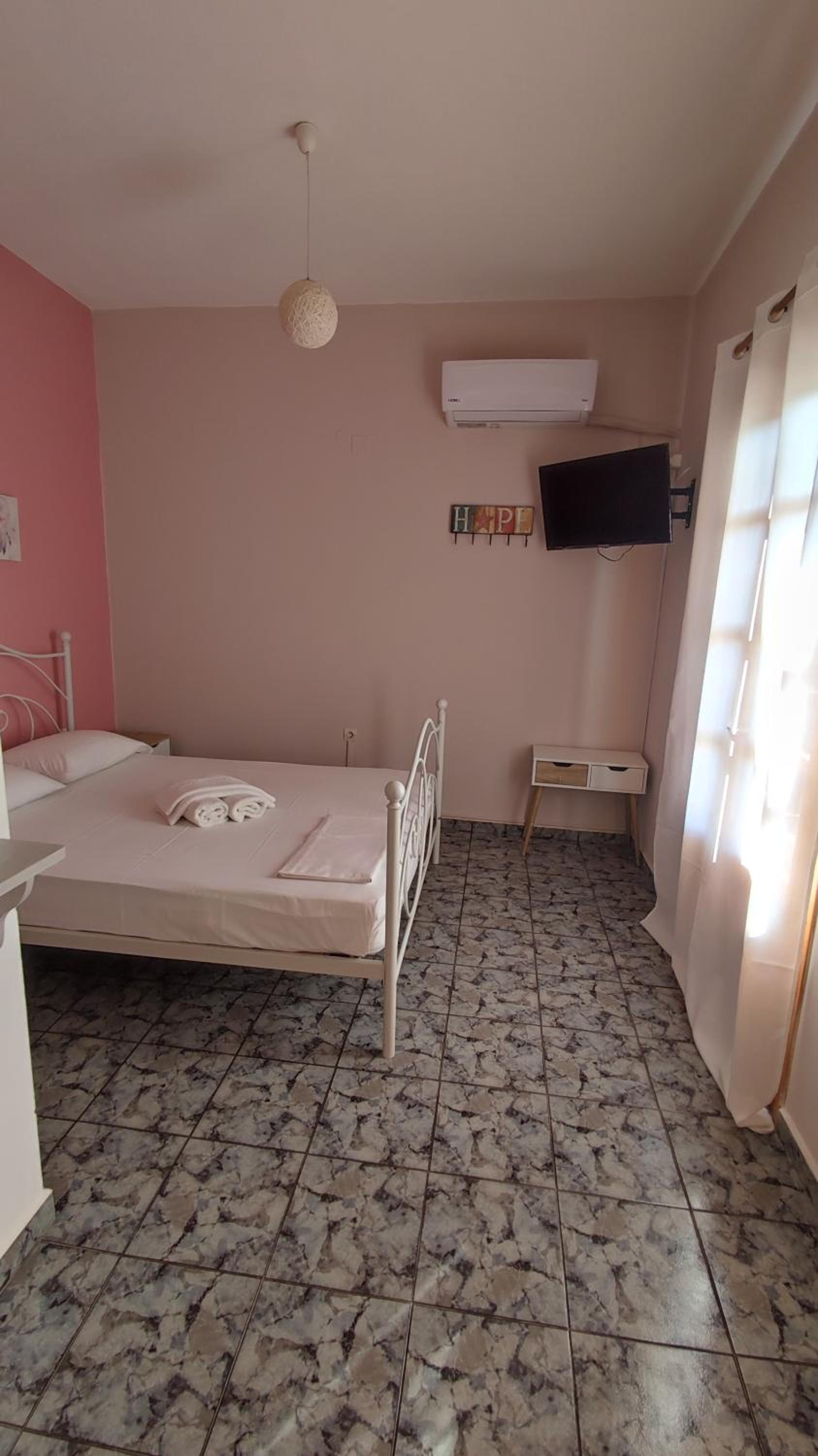 Apartment with Sea View - Photo 3