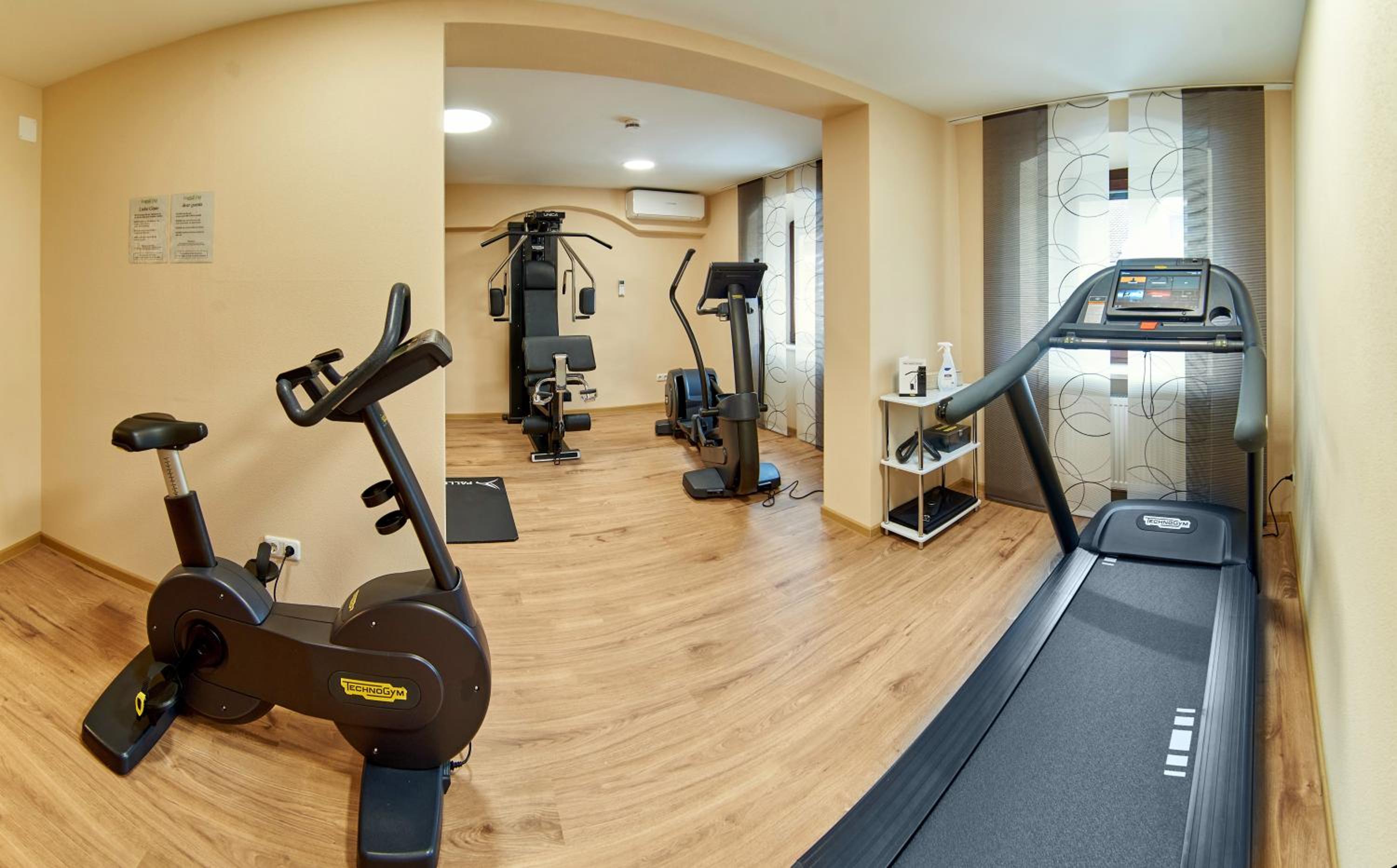 Single Room photo 2