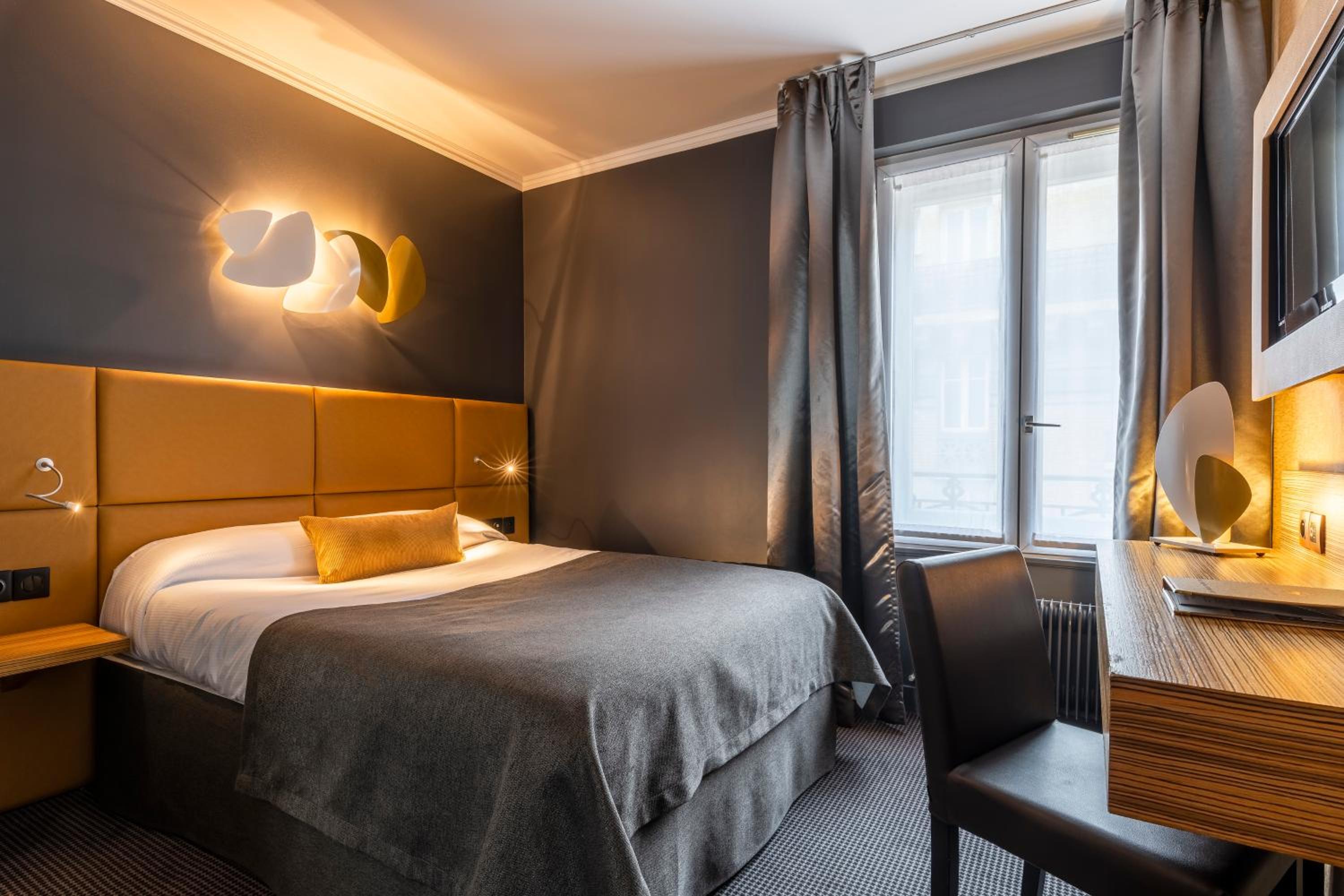 Standard Double Room - Access to swimming pool/fitness included - Photo 1