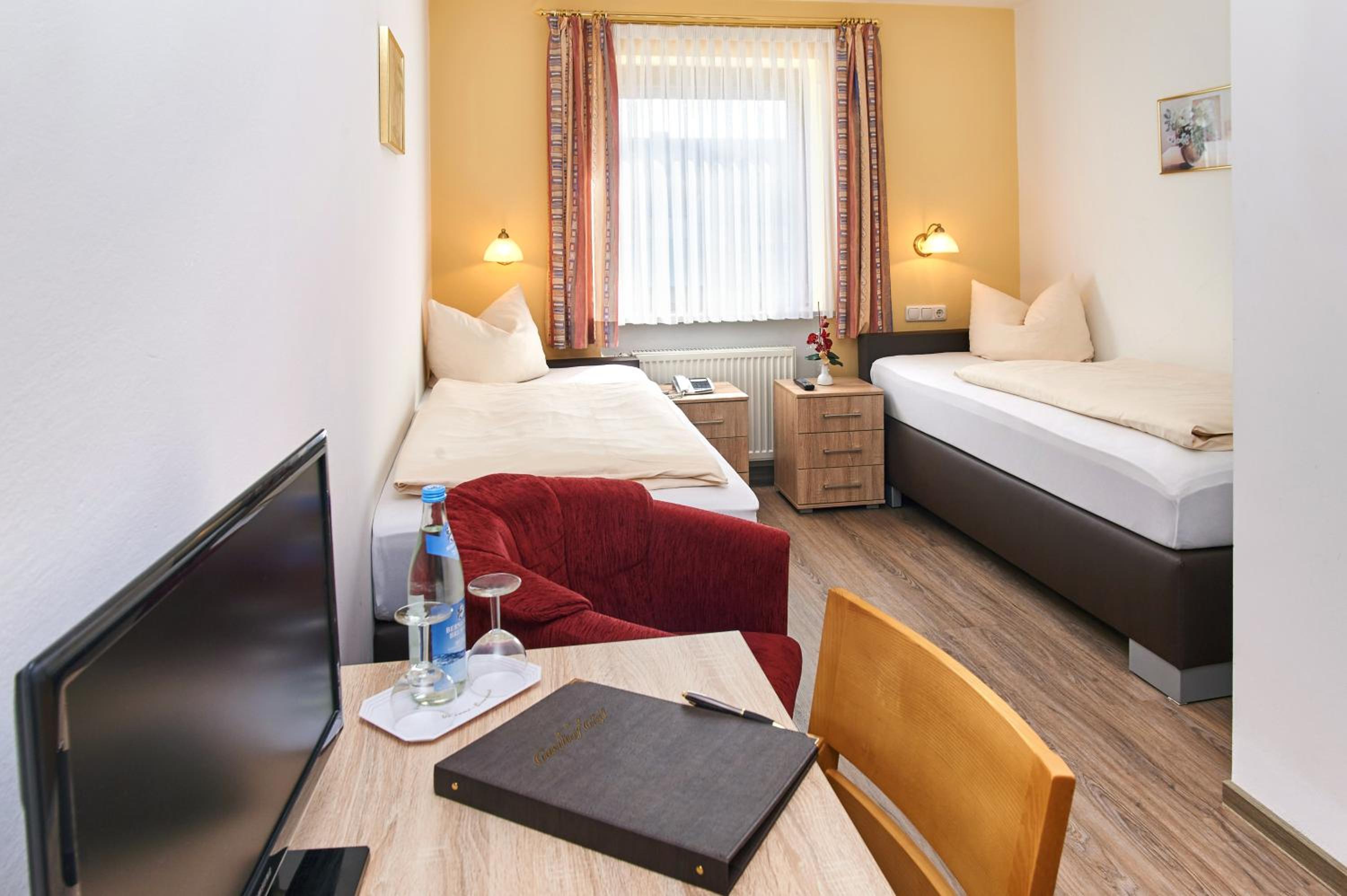 Twin Room photo 2
