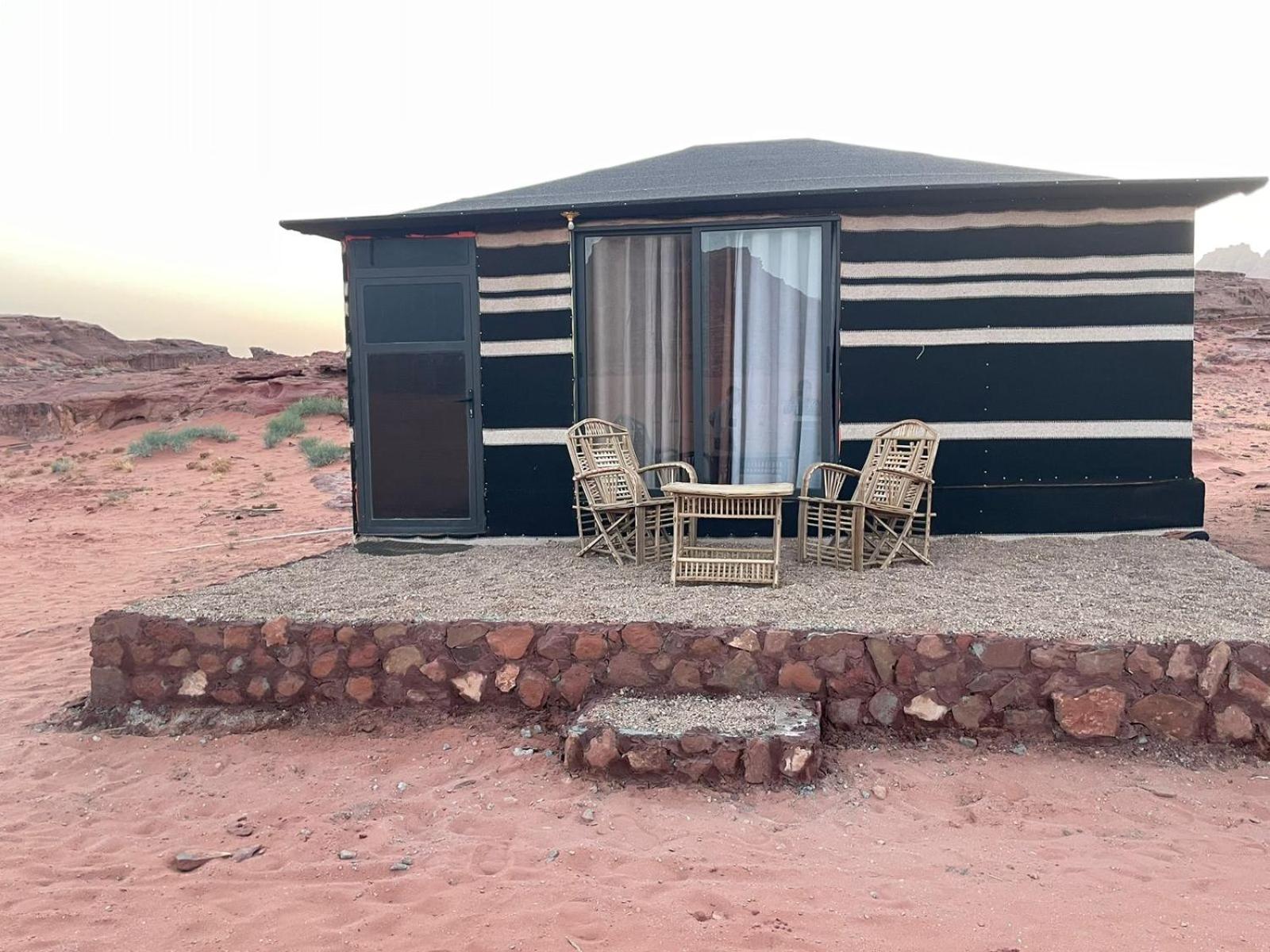 Deluxe Double or Twin Room with Mountain View photo 3