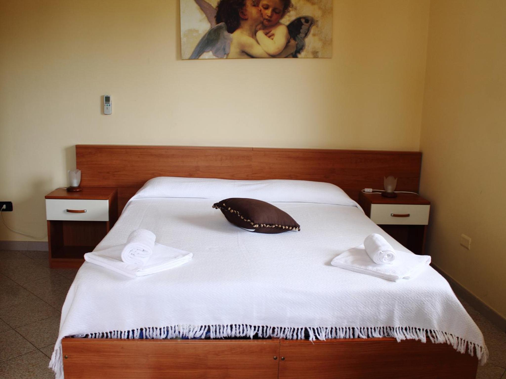 Triple Room with Sea View - Photo 8