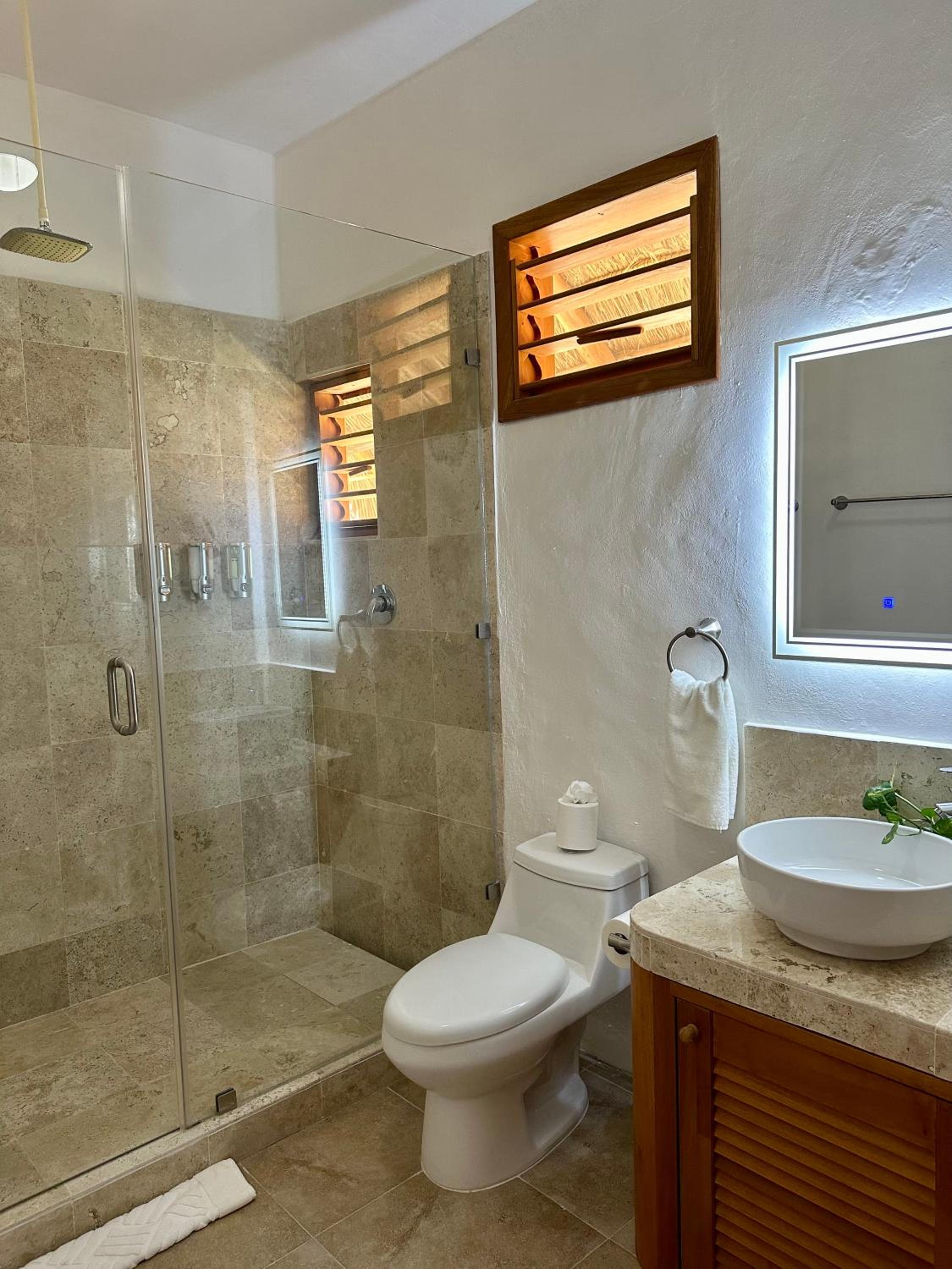 Junior Suite with Balcony photo 3
