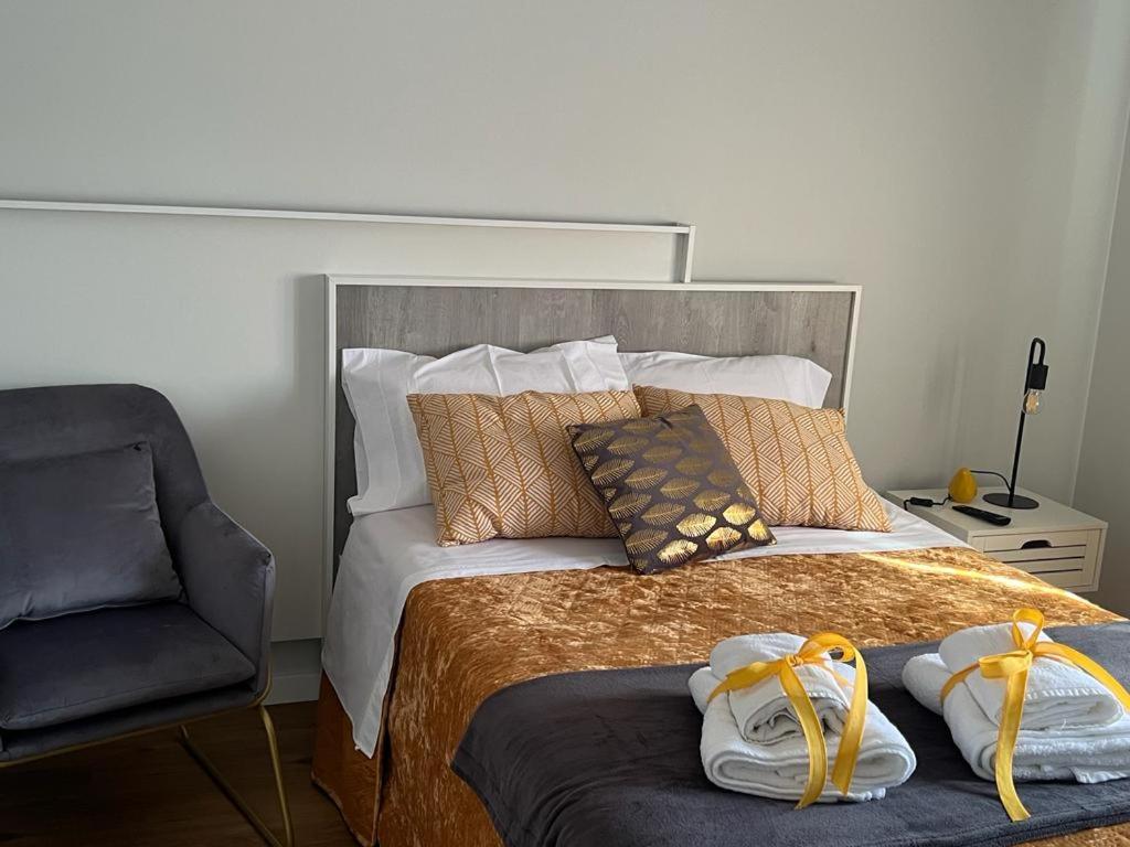 Three-Bedroom House - Photo 31