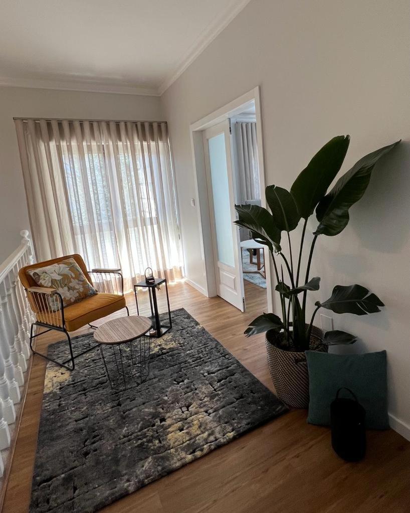Three-Bedroom House - Photo 4