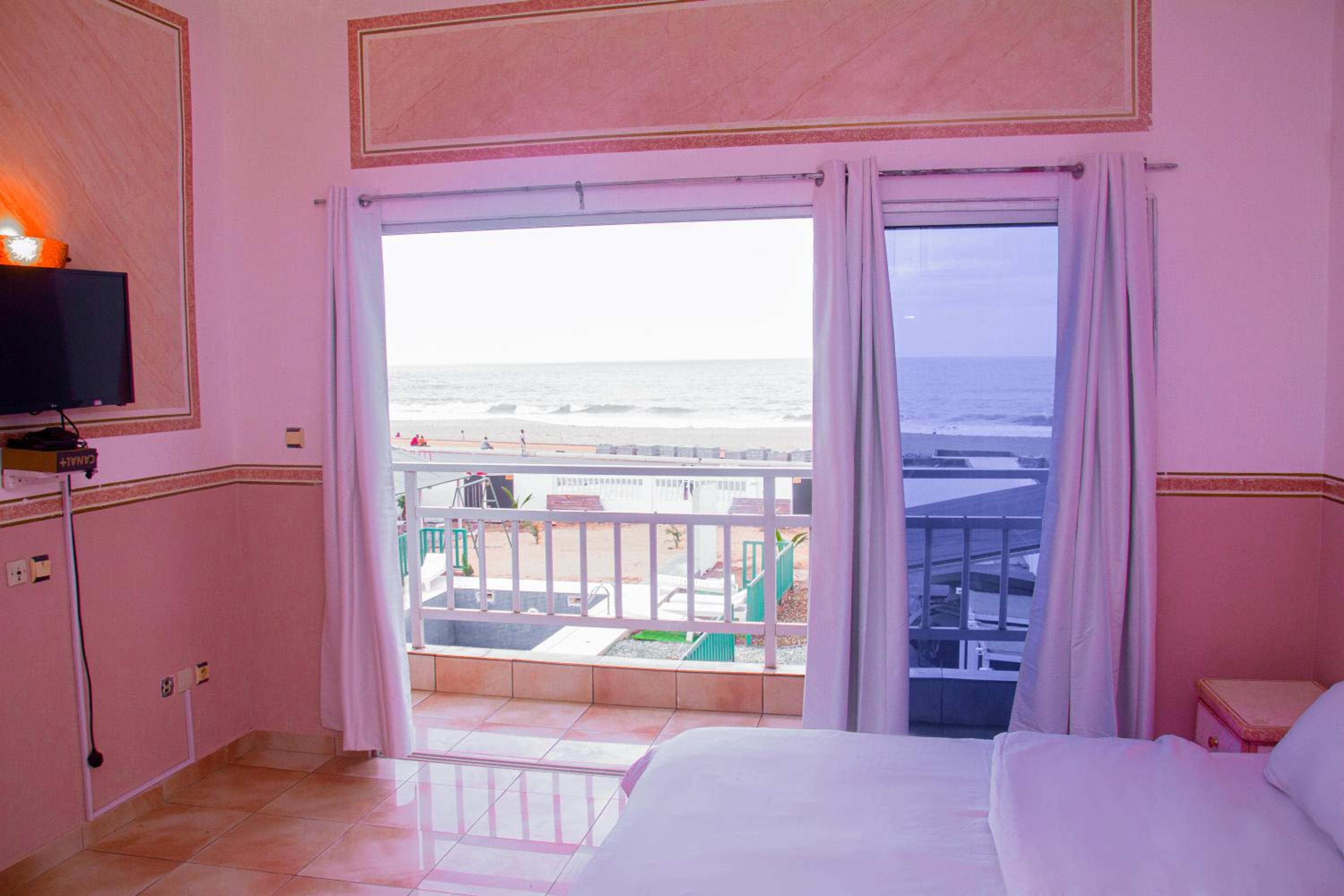 Deluxe Double Room With Sea View photo 2