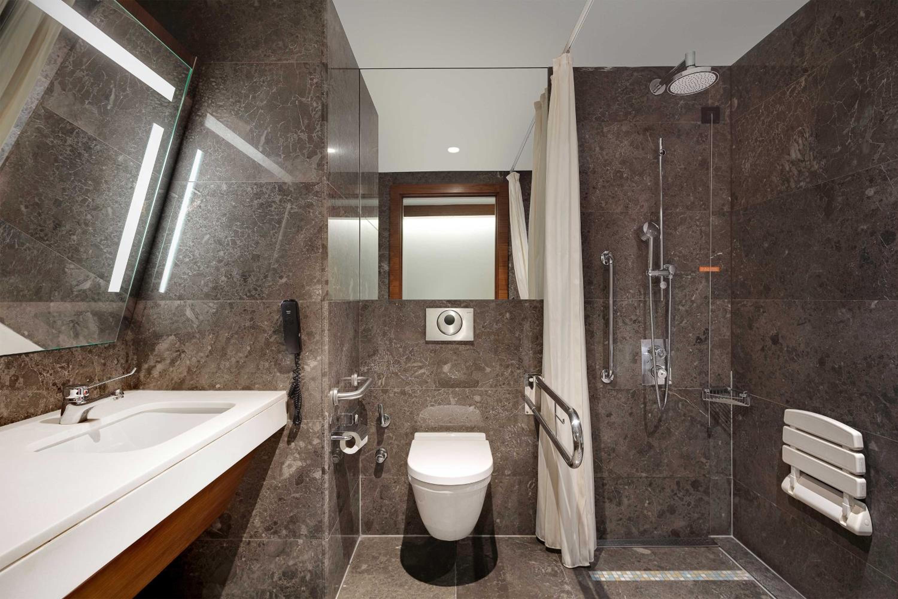 Premium King Room with Sea View