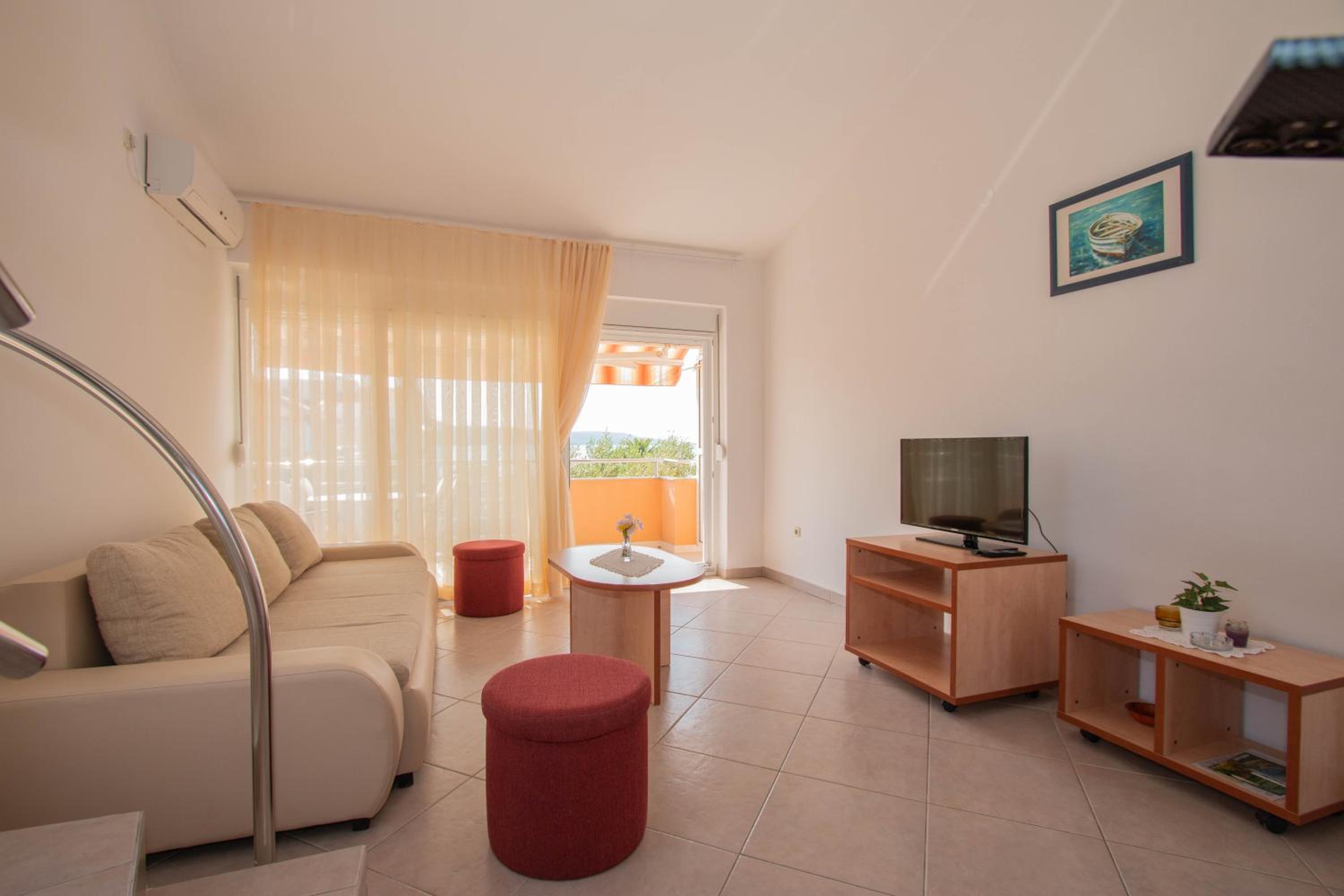 Apartment with Sea View photo 3